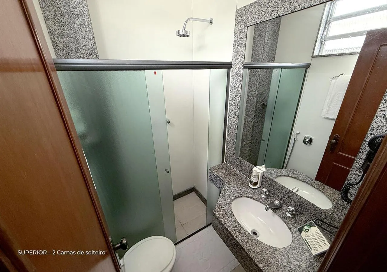 Shower in Riale Imperial Flamengo