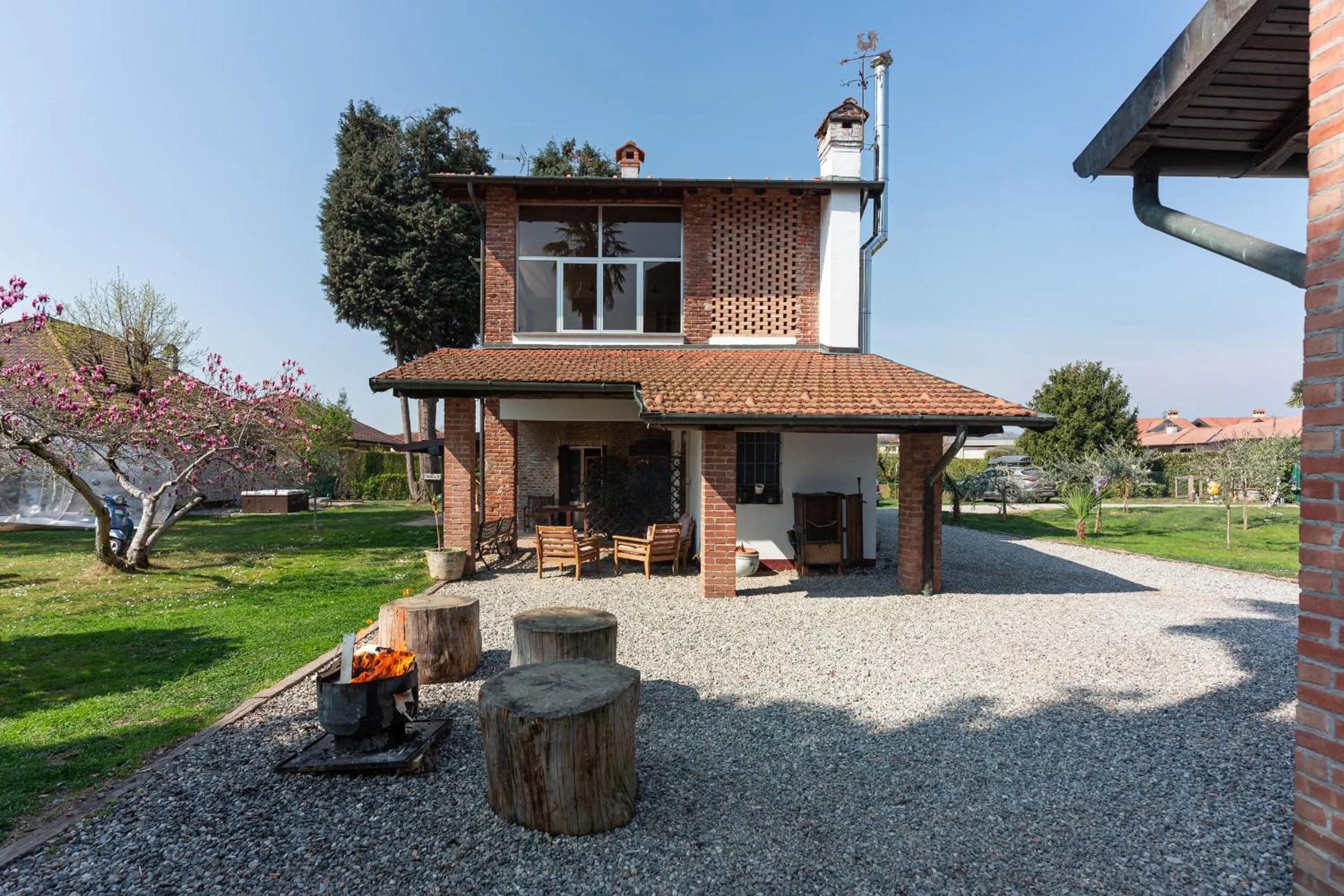 Property building in Cascina cattabreghetta
