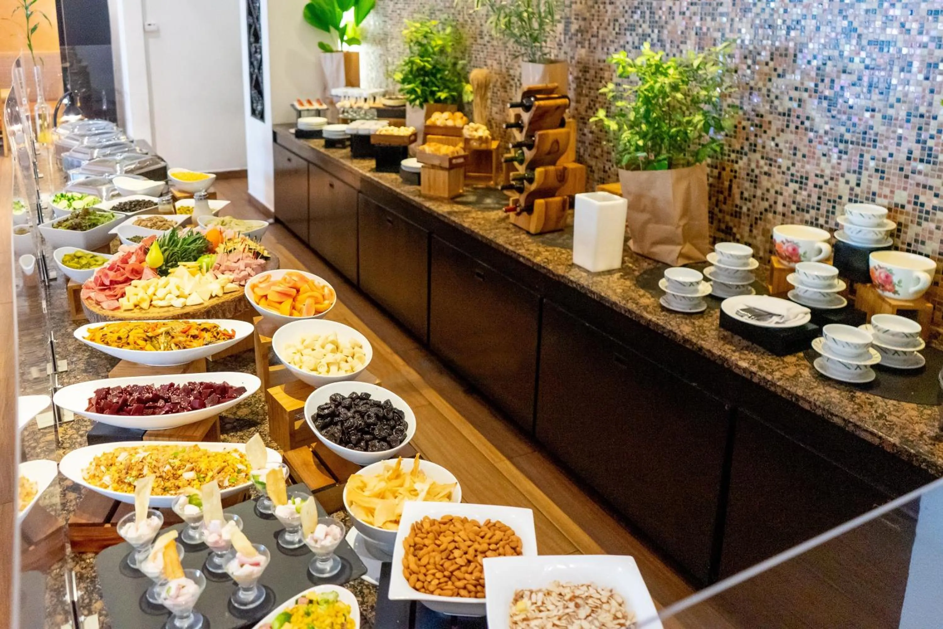 Restaurant/places to eat in InterContinental Real San Pedro Sula by IHG