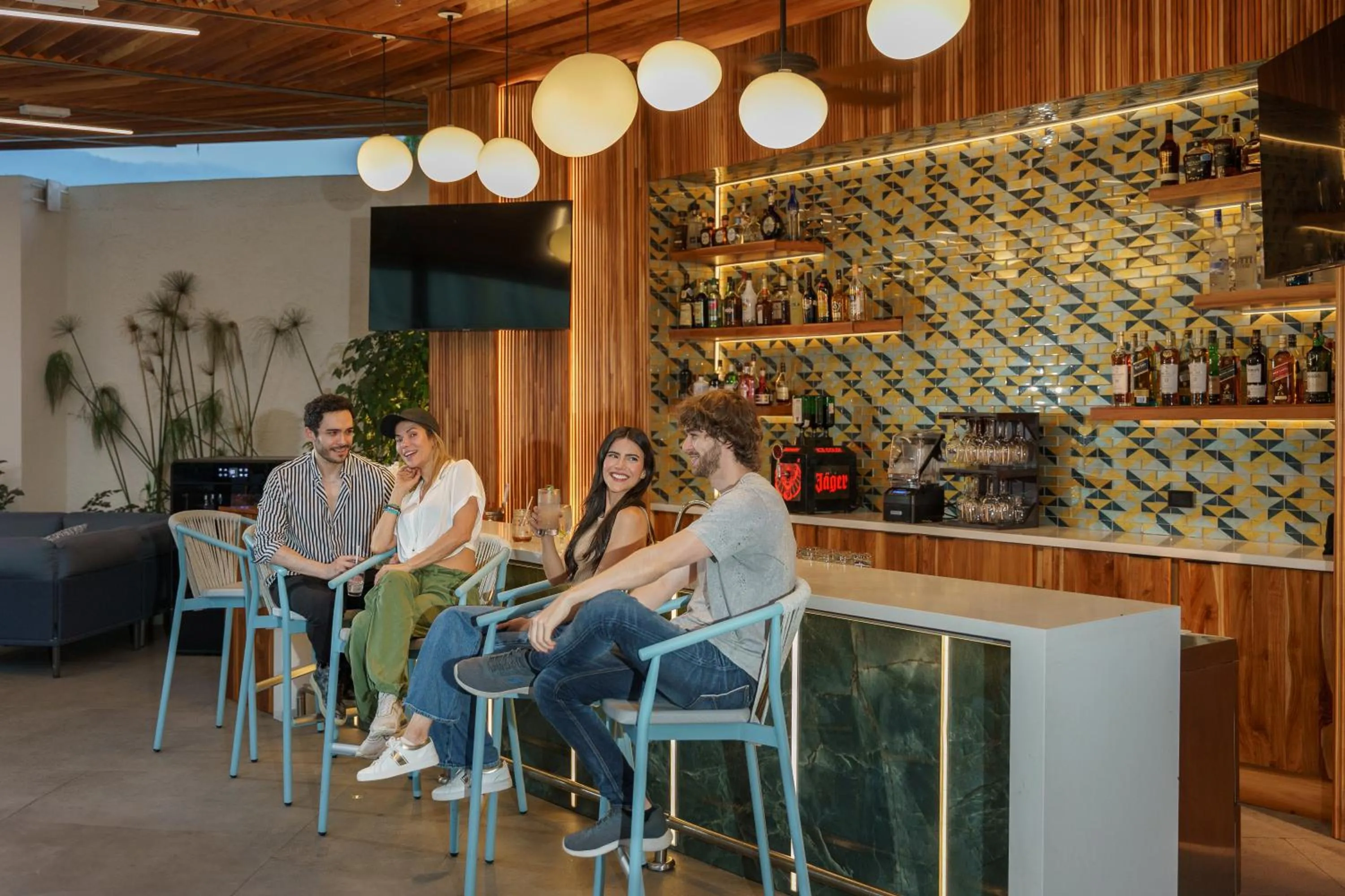 Lounge or bar in InterContinental Real San Pedro Sula by IHG