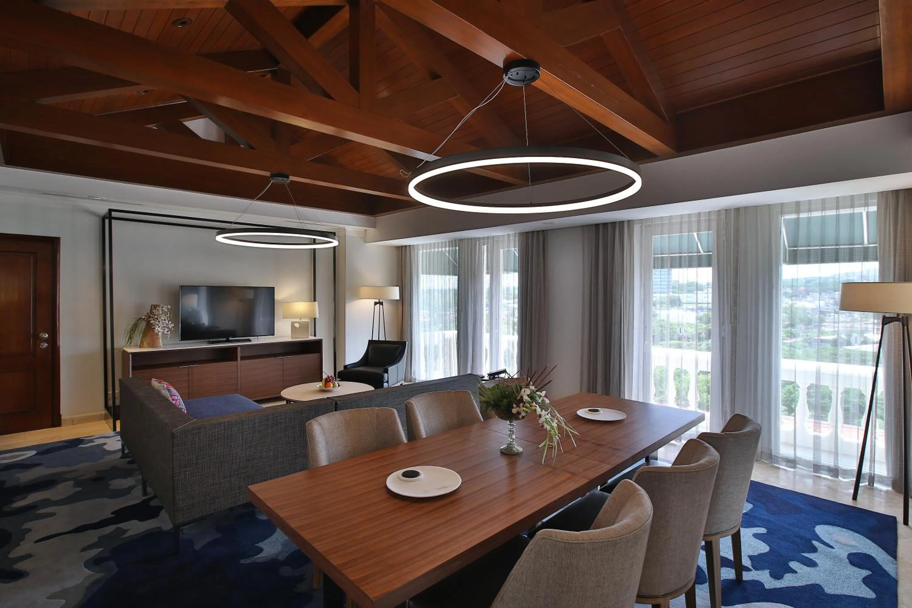 Bedroom in Real Intercontinental Metrocentro Managua by IHG