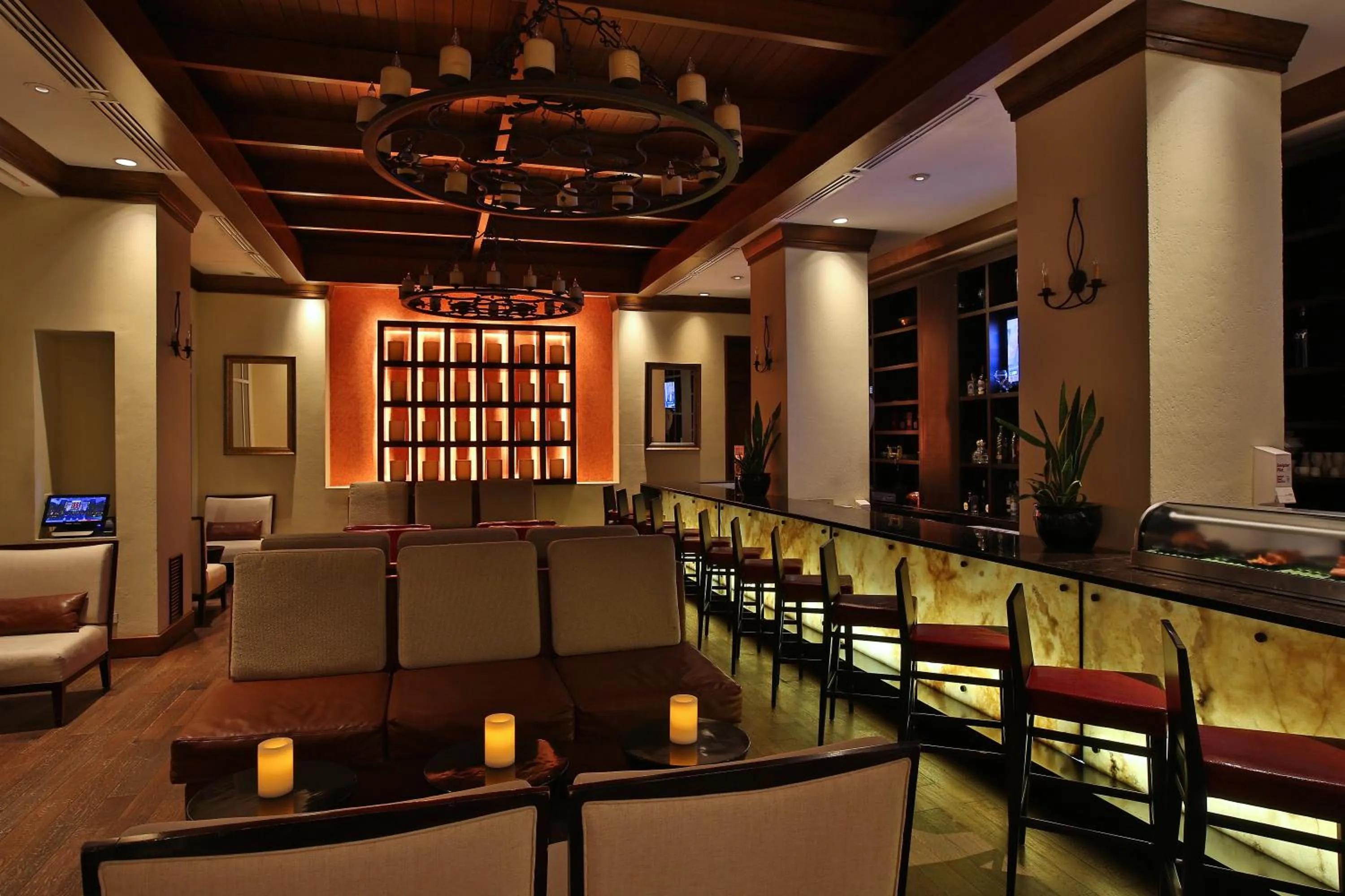 Restaurant/places to eat in Real Intercontinental Metrocentro Managua by IHG