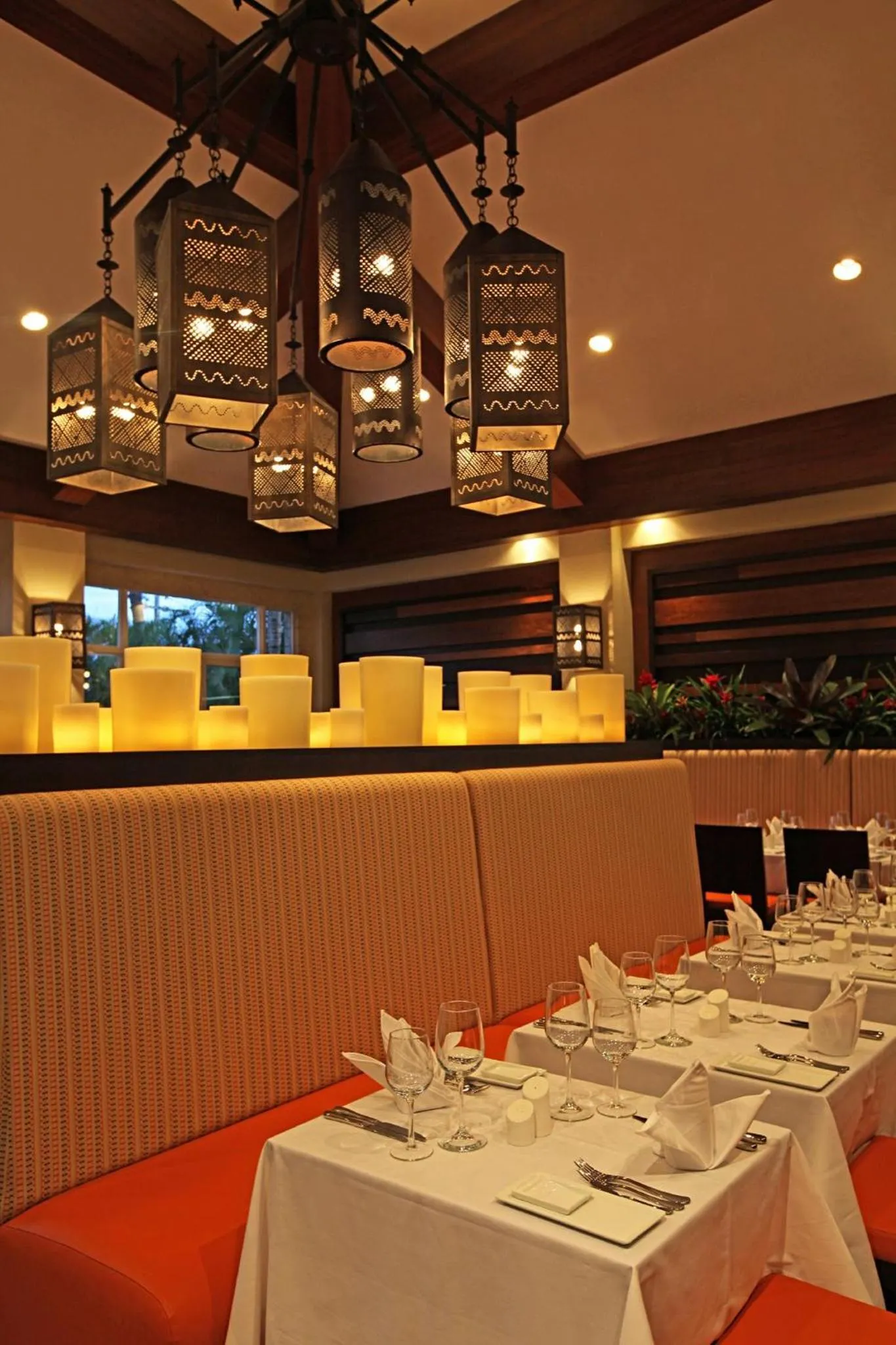 Restaurant/places to eat in Real Intercontinental Metrocentro Managua by IHG