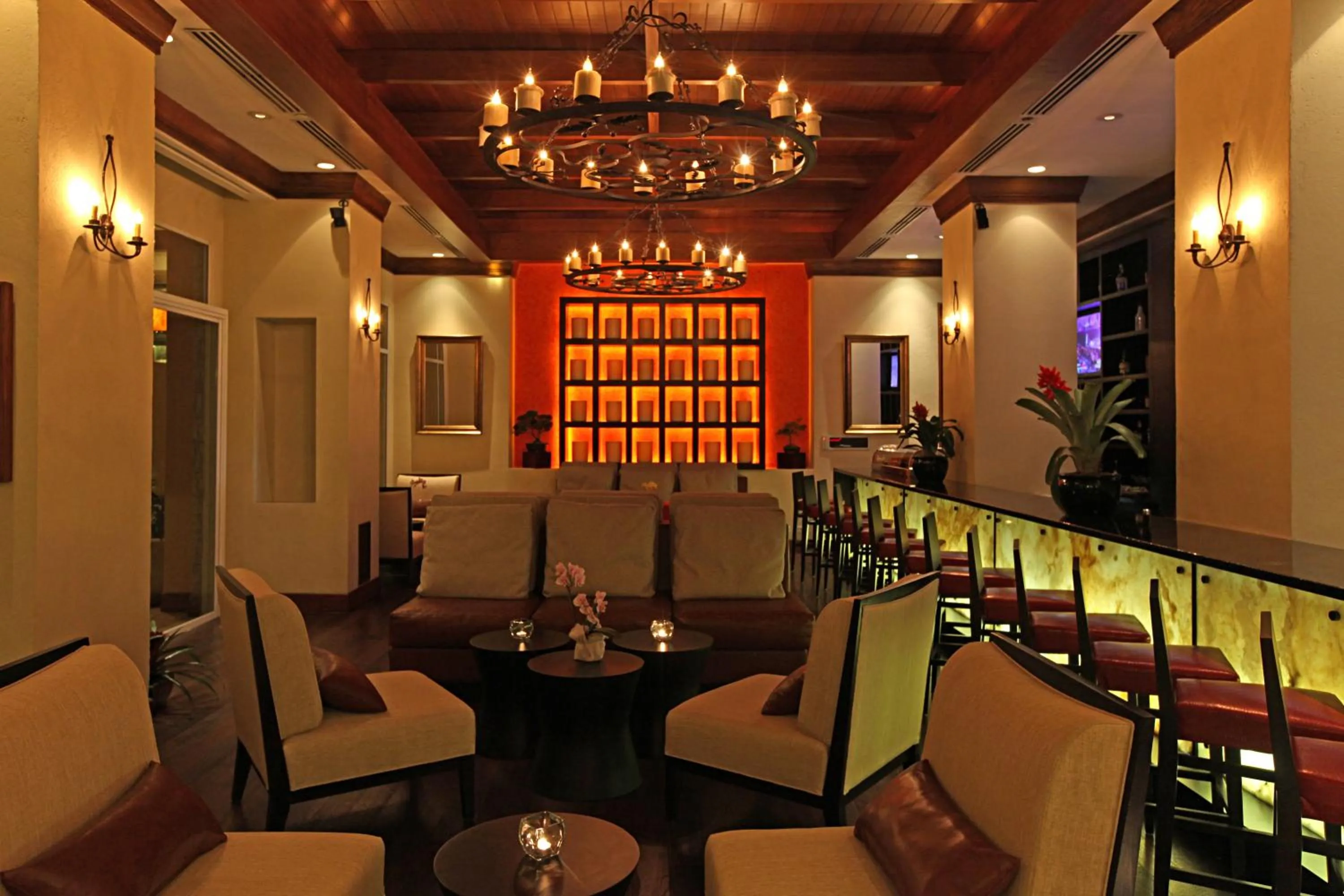 Lounge or bar in Real Intercontinental Metrocentro Managua by IHG