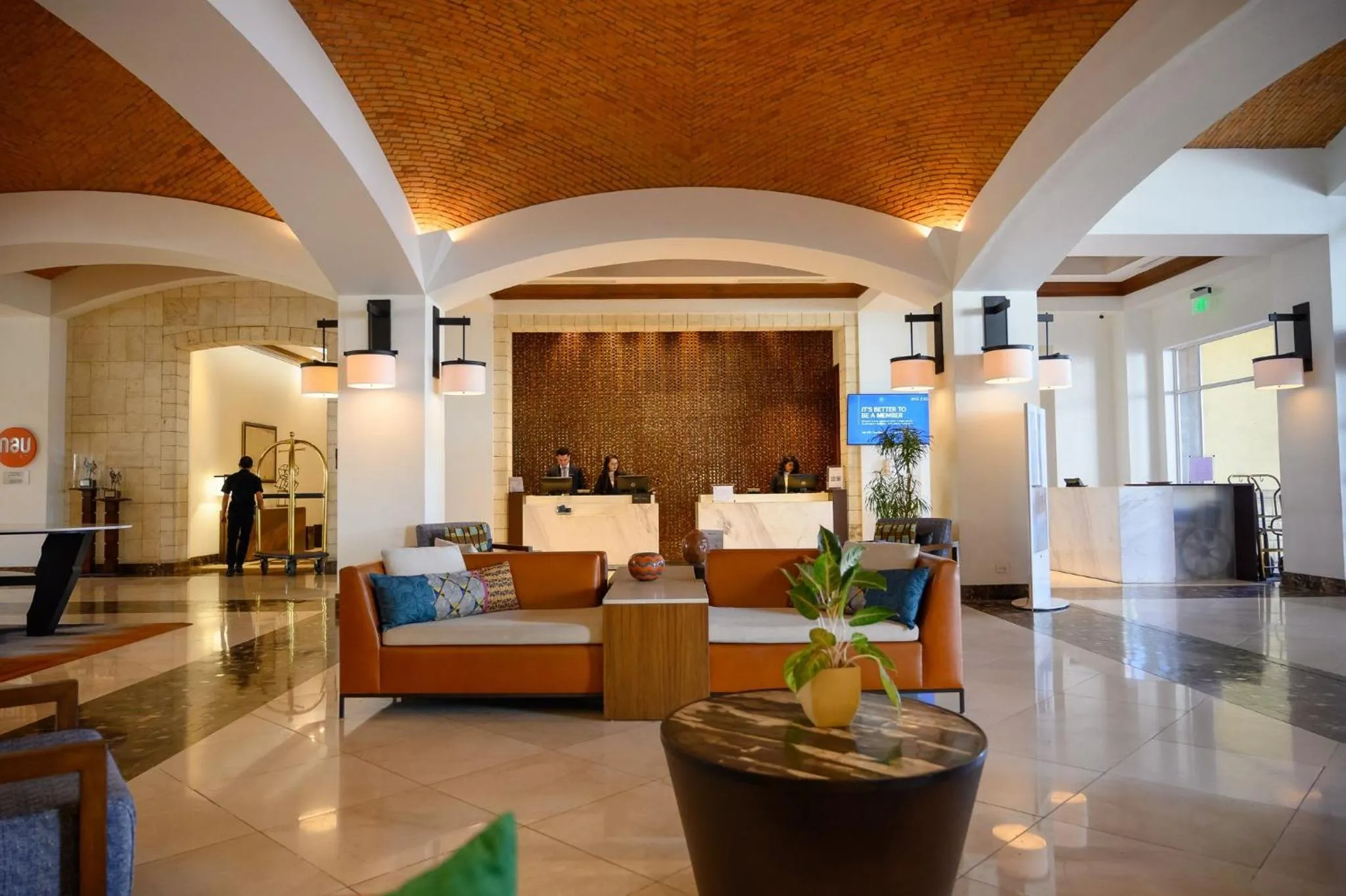Property building in Real Intercontinental Metrocentro Managua by IHG