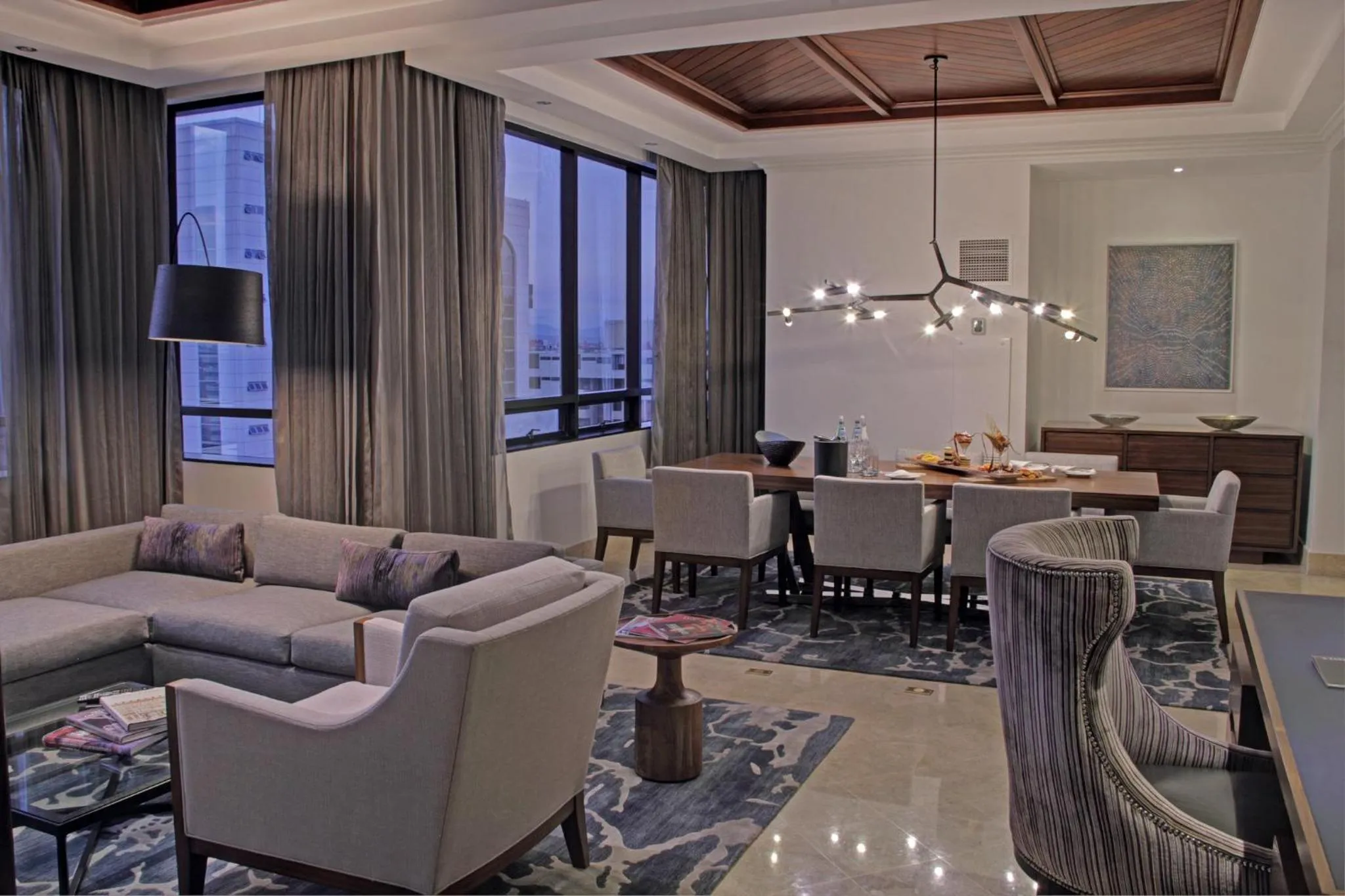 Photo of the whole room in Intercontinental Real Guatemala by IHG