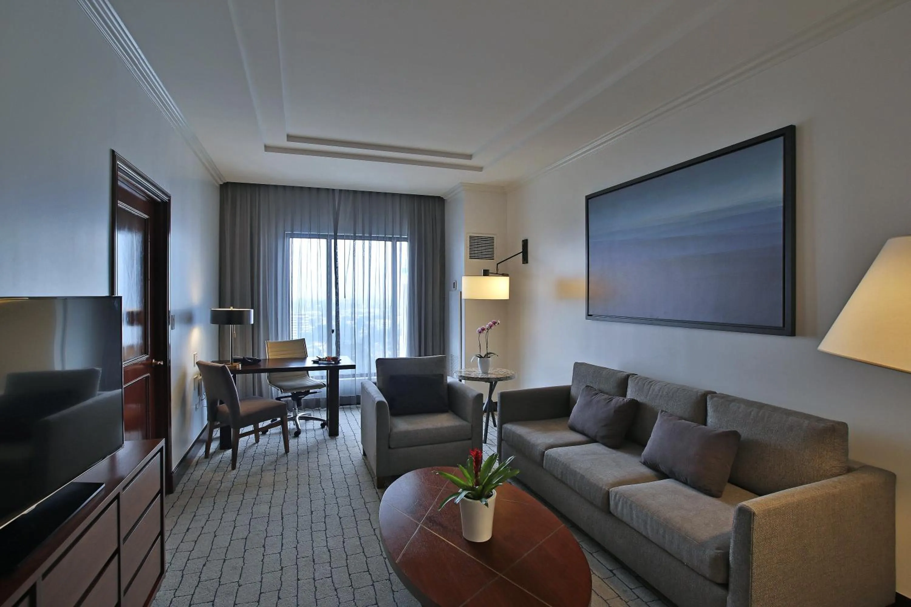 Photo of the whole room in Intercontinental Real Guatemala by IHG