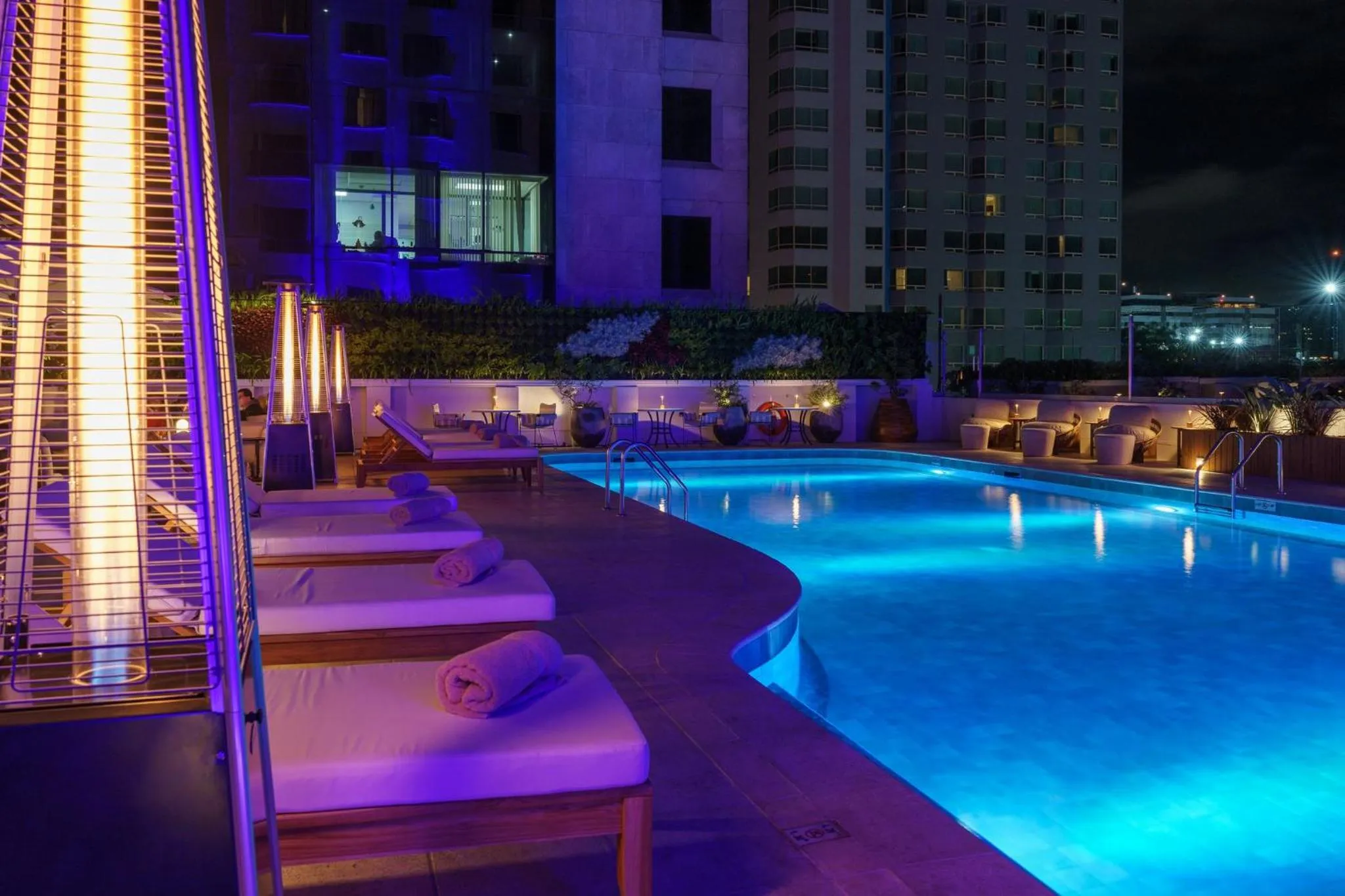 Swimming pool in Intercontinental Real Guatemala by IHG