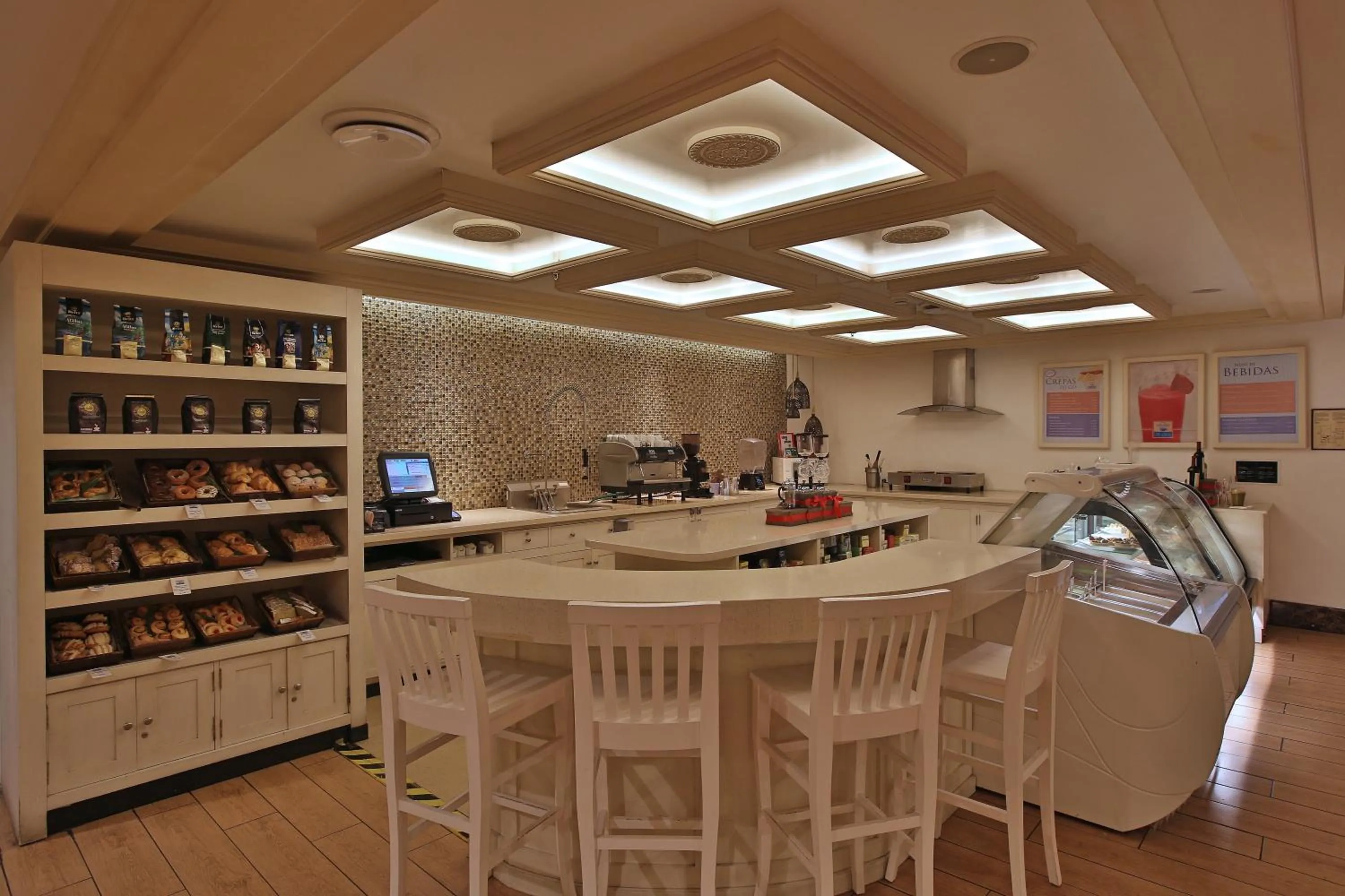 Restaurant/places to eat in Intercontinental Real Guatemala by IHG