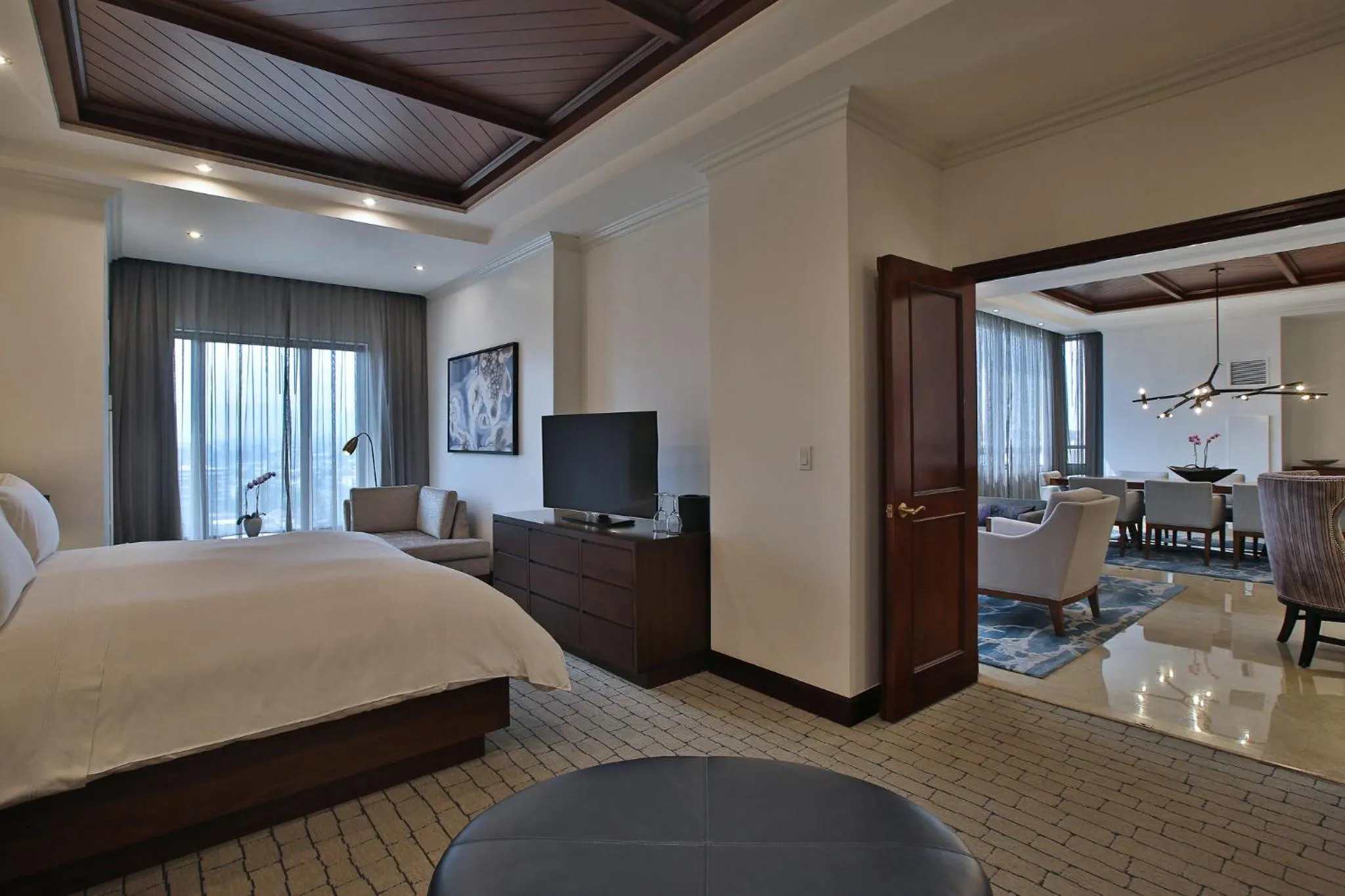 Photo of the whole room, Bed in Intercontinental Real Guatemala by IHG