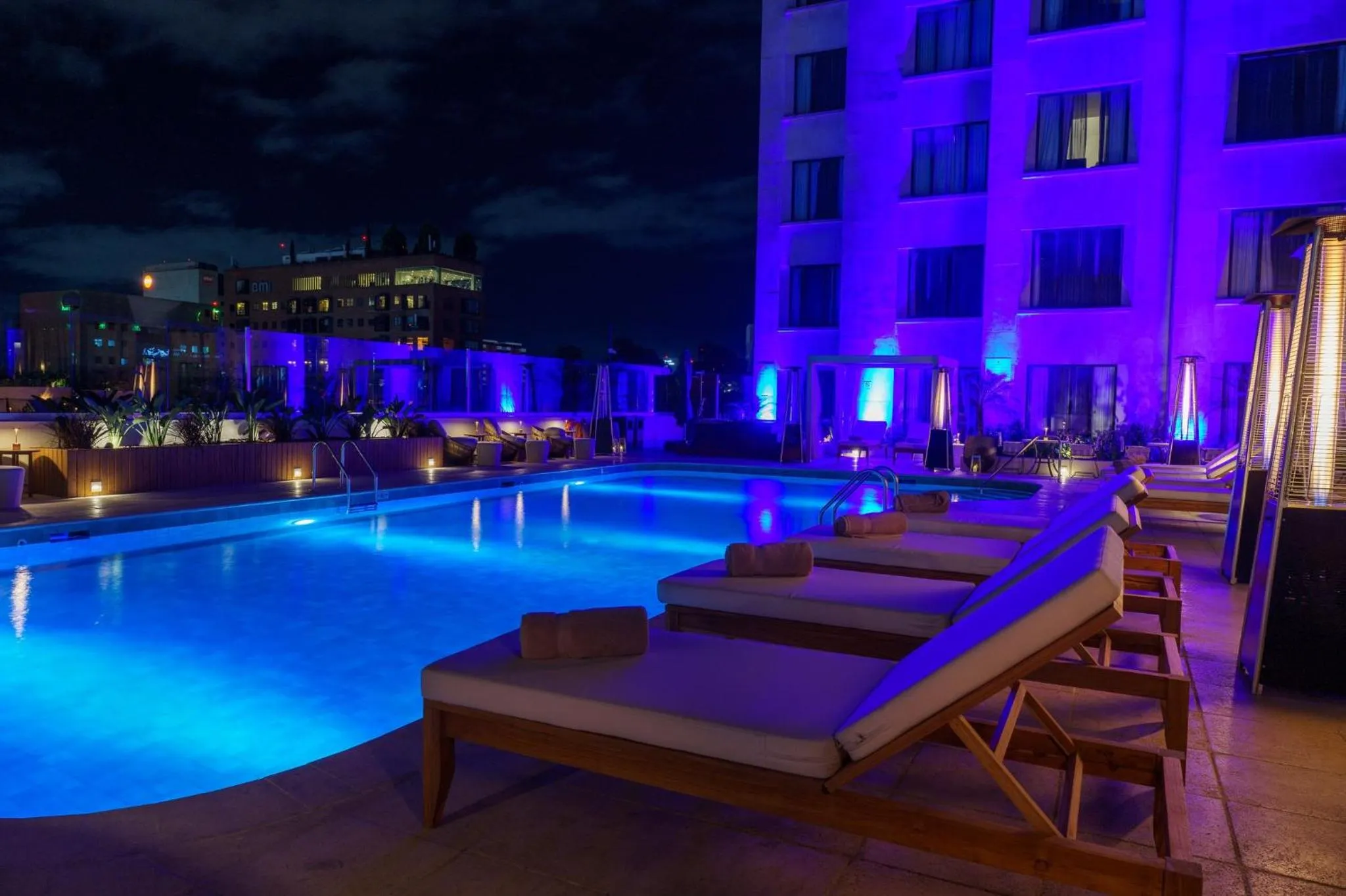 Swimming pool in Intercontinental Real Guatemala by IHG