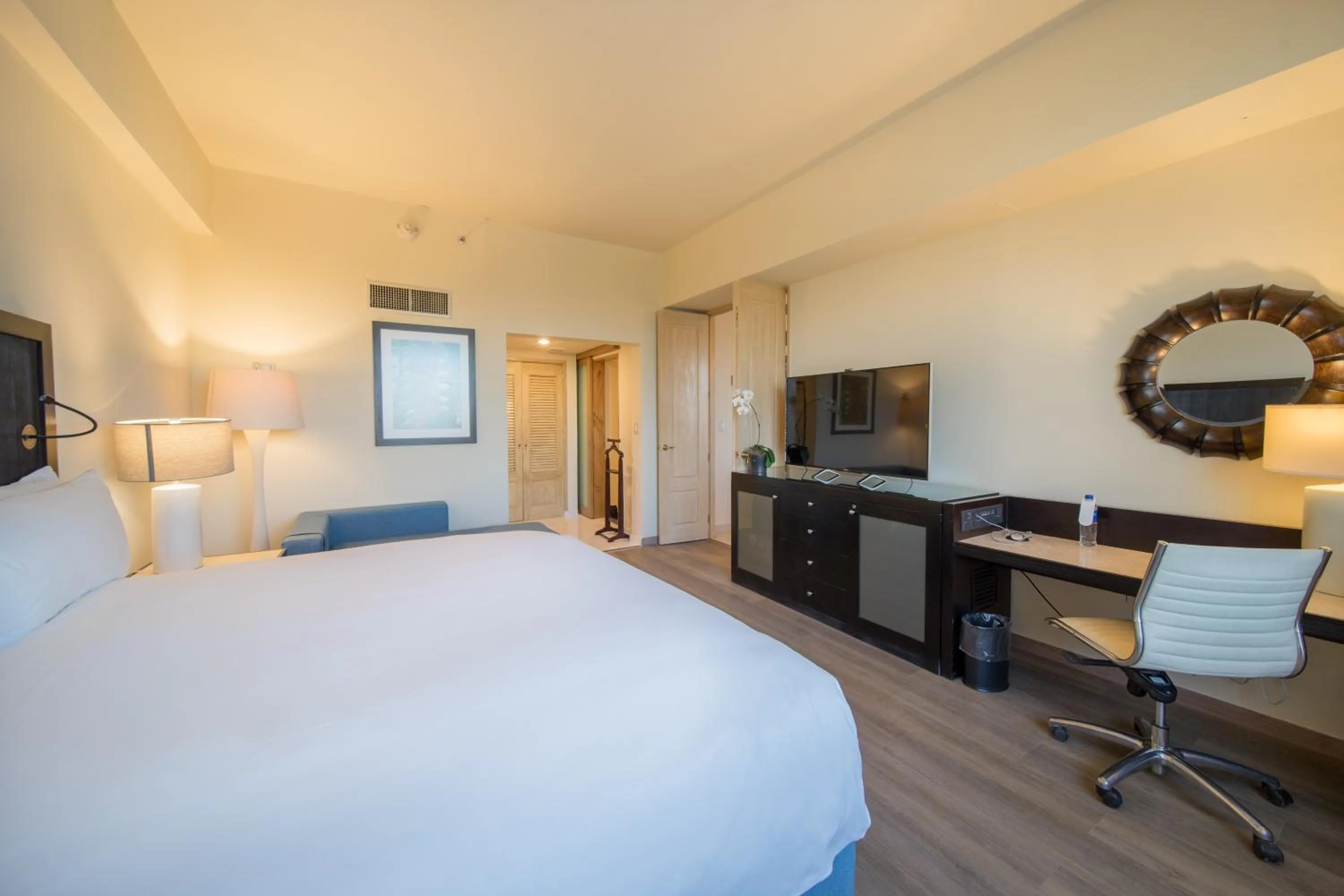 Bed in Real Intercontinental San Salvador by IHG