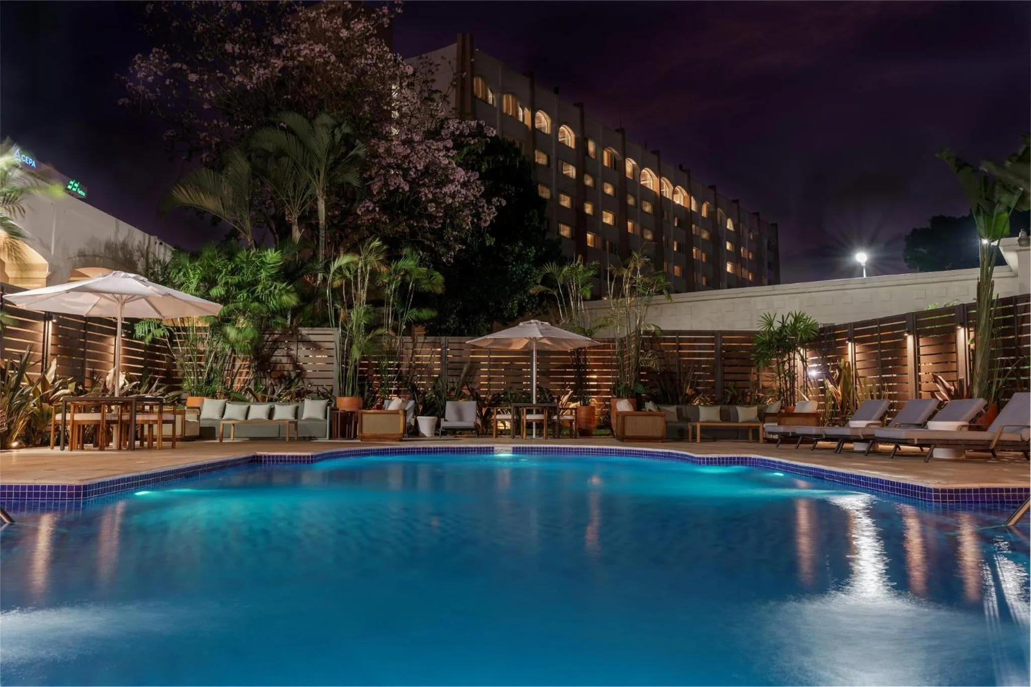 Swimming pool in Real Intercontinental San Salvador by IHG