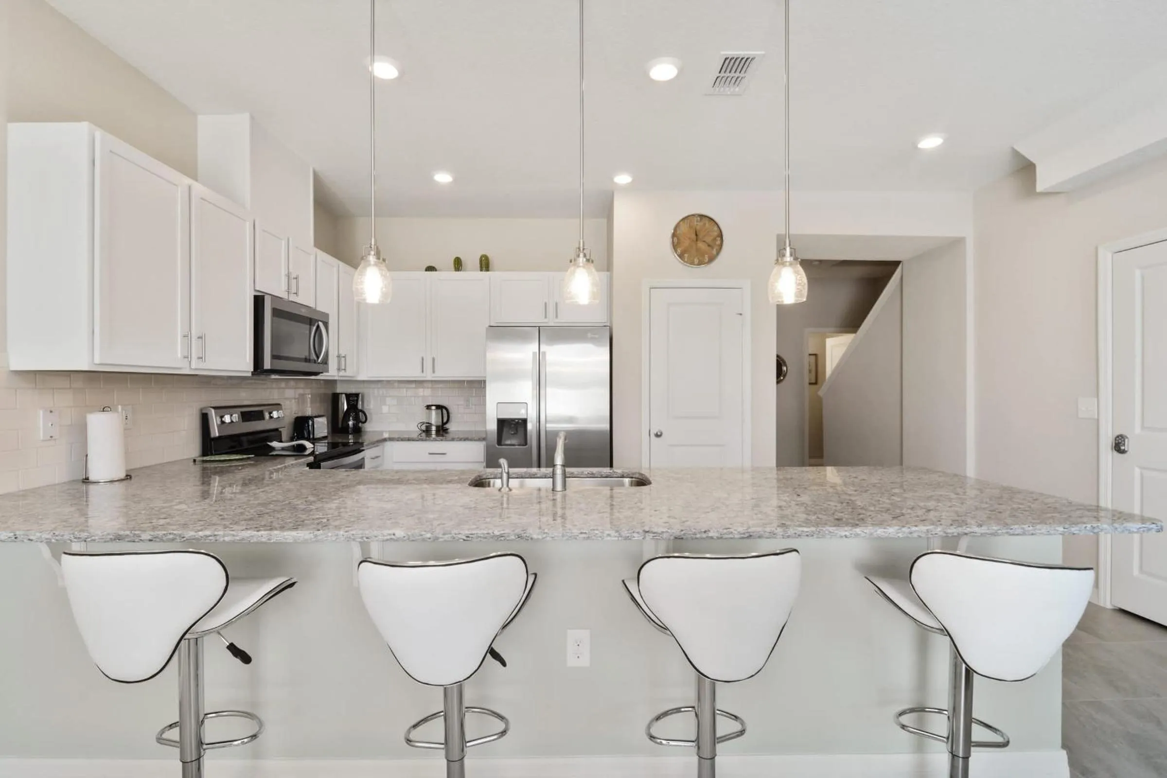 Family Friendly Four Bedrooms 5147A