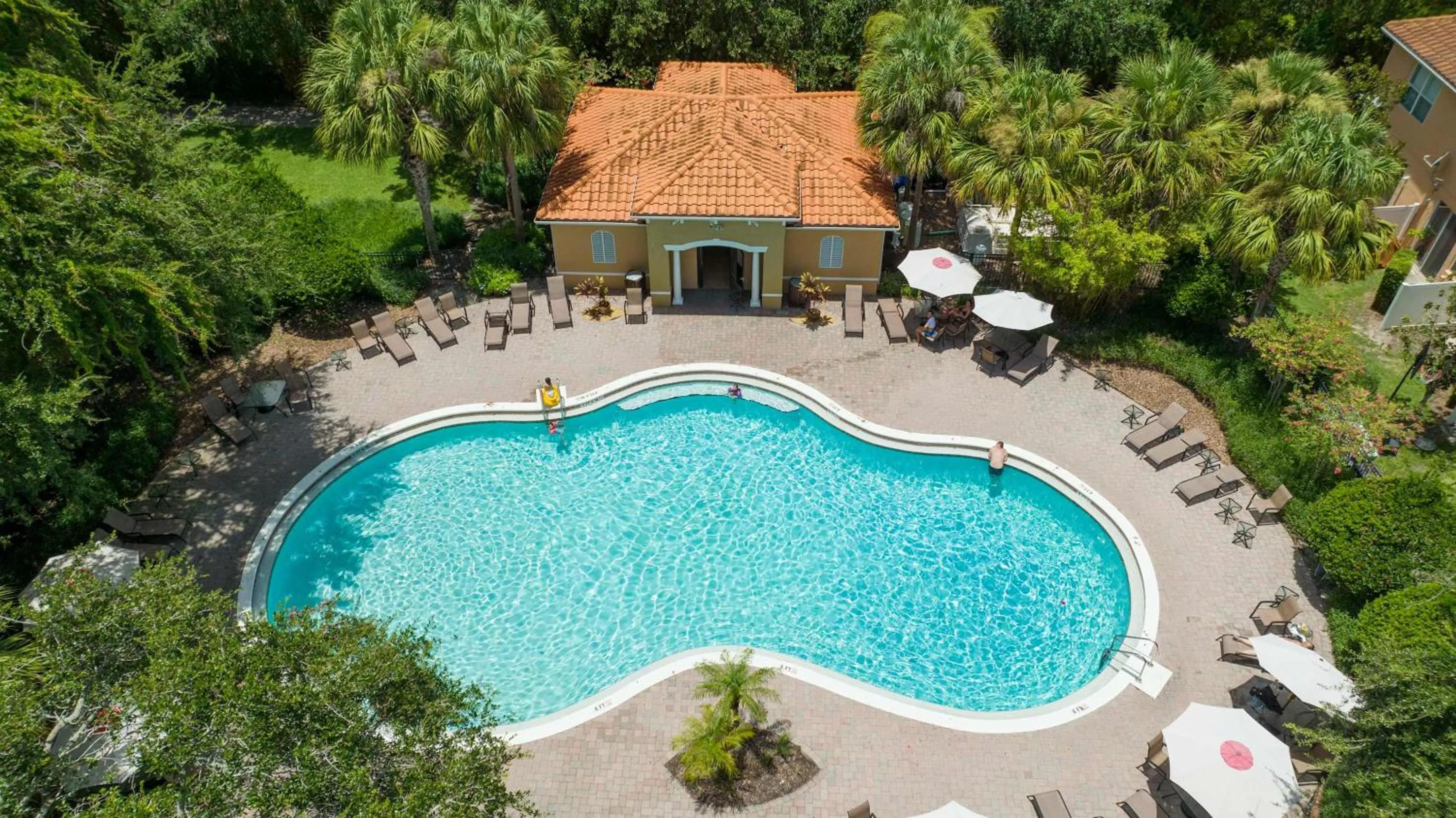 Family Friendly Four Bedrooms 5147A