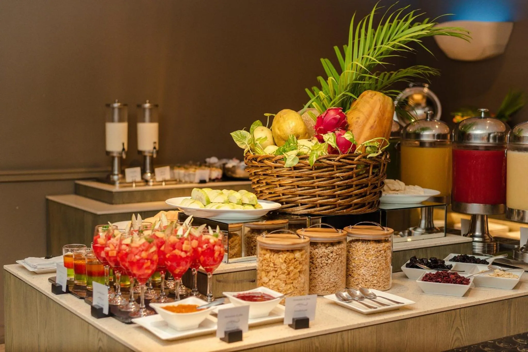 Restaurant/places to eat in Crowne Plaza Managua by IHG