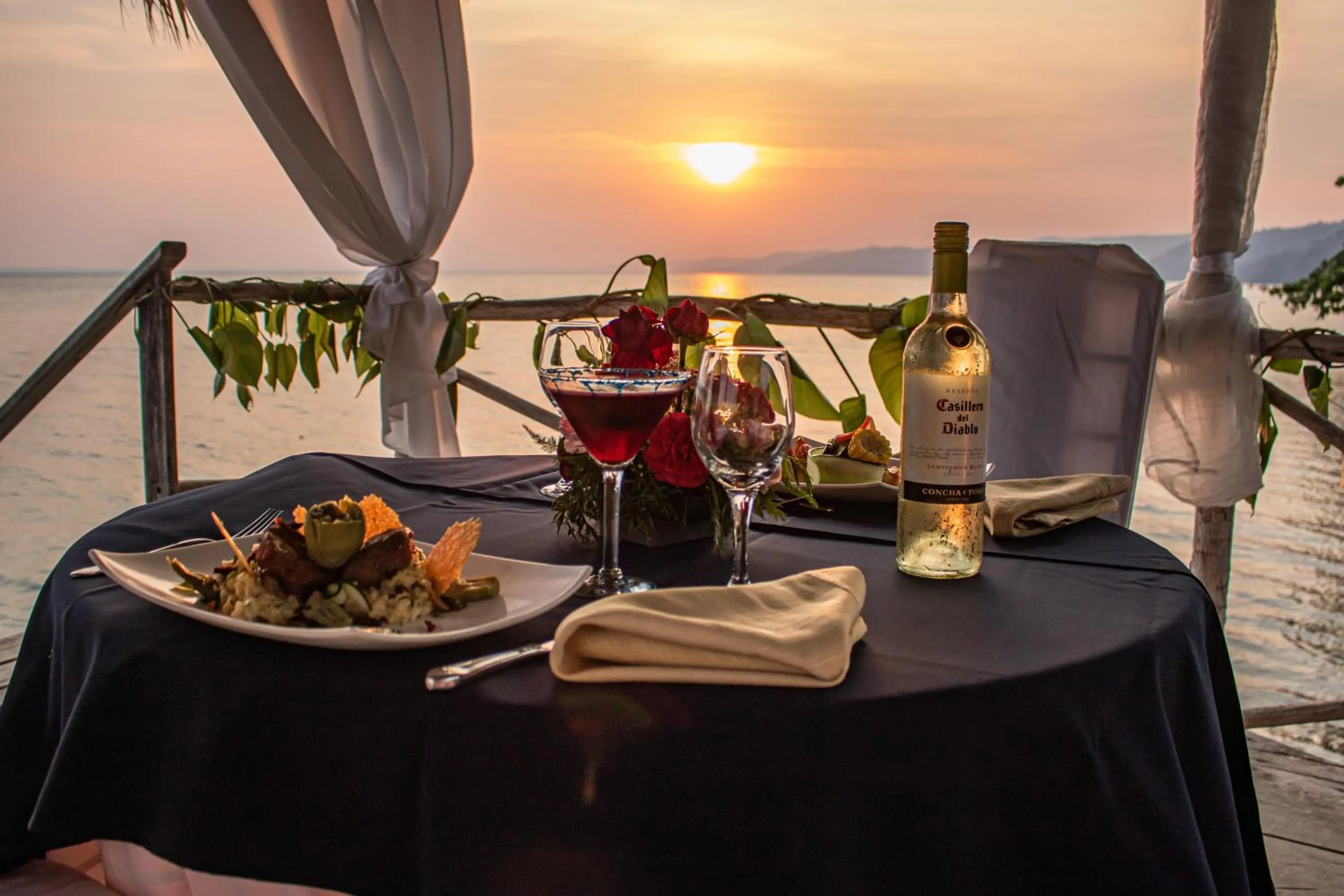 Lake view in Camino Real Tikal‎