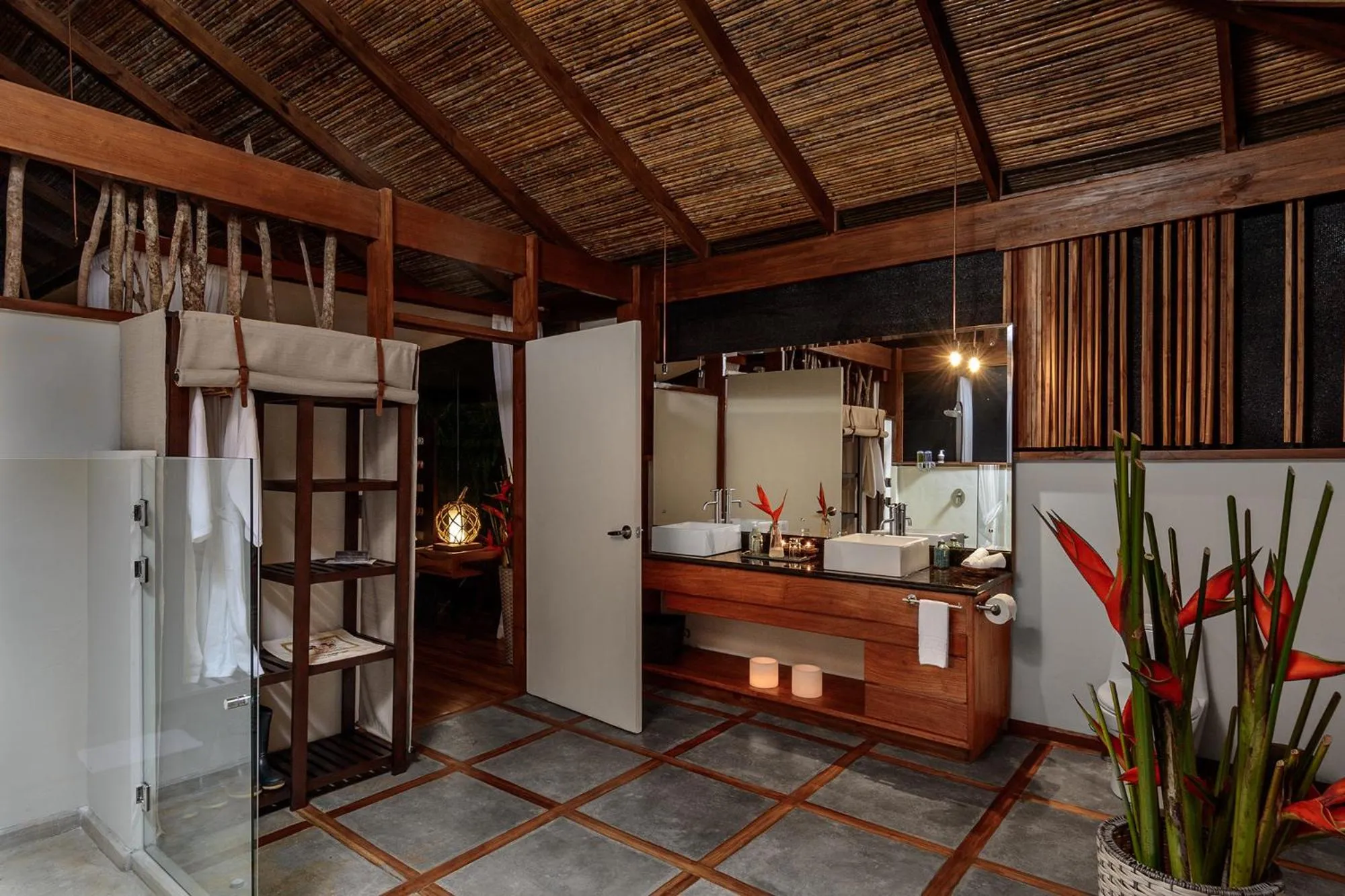 Bathroom in Pacuare Lodge by Böëna