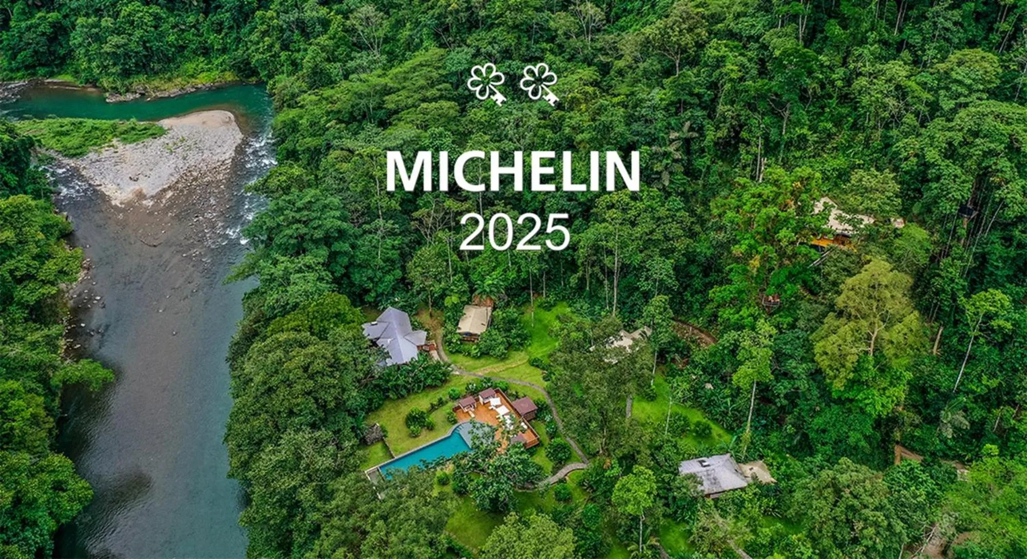 Property building in Pacuare Lodge by Böëna