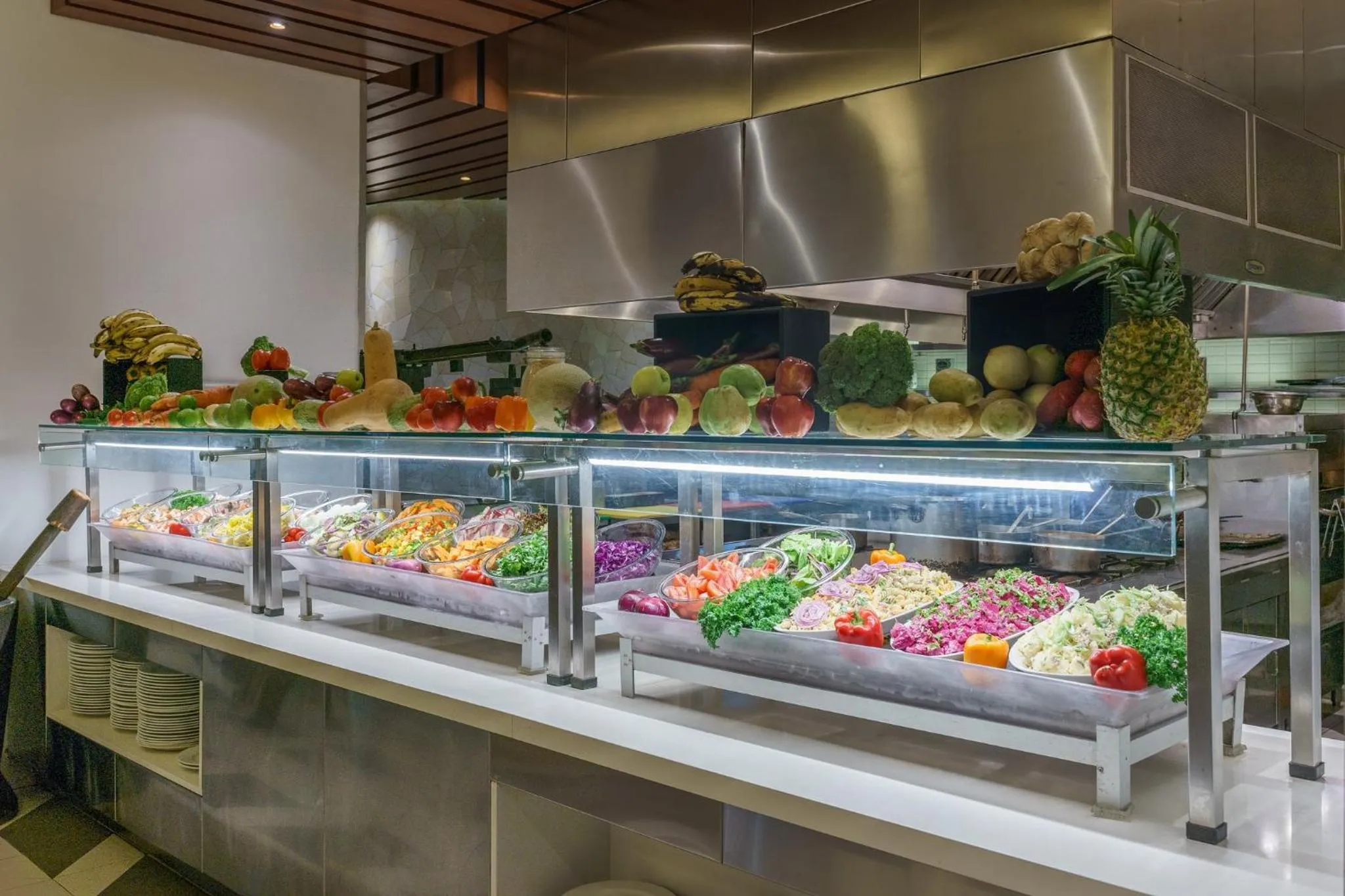 Restaurant/places to eat in InterContinental Tegucigalpa at Multiplaza Mall by IHG