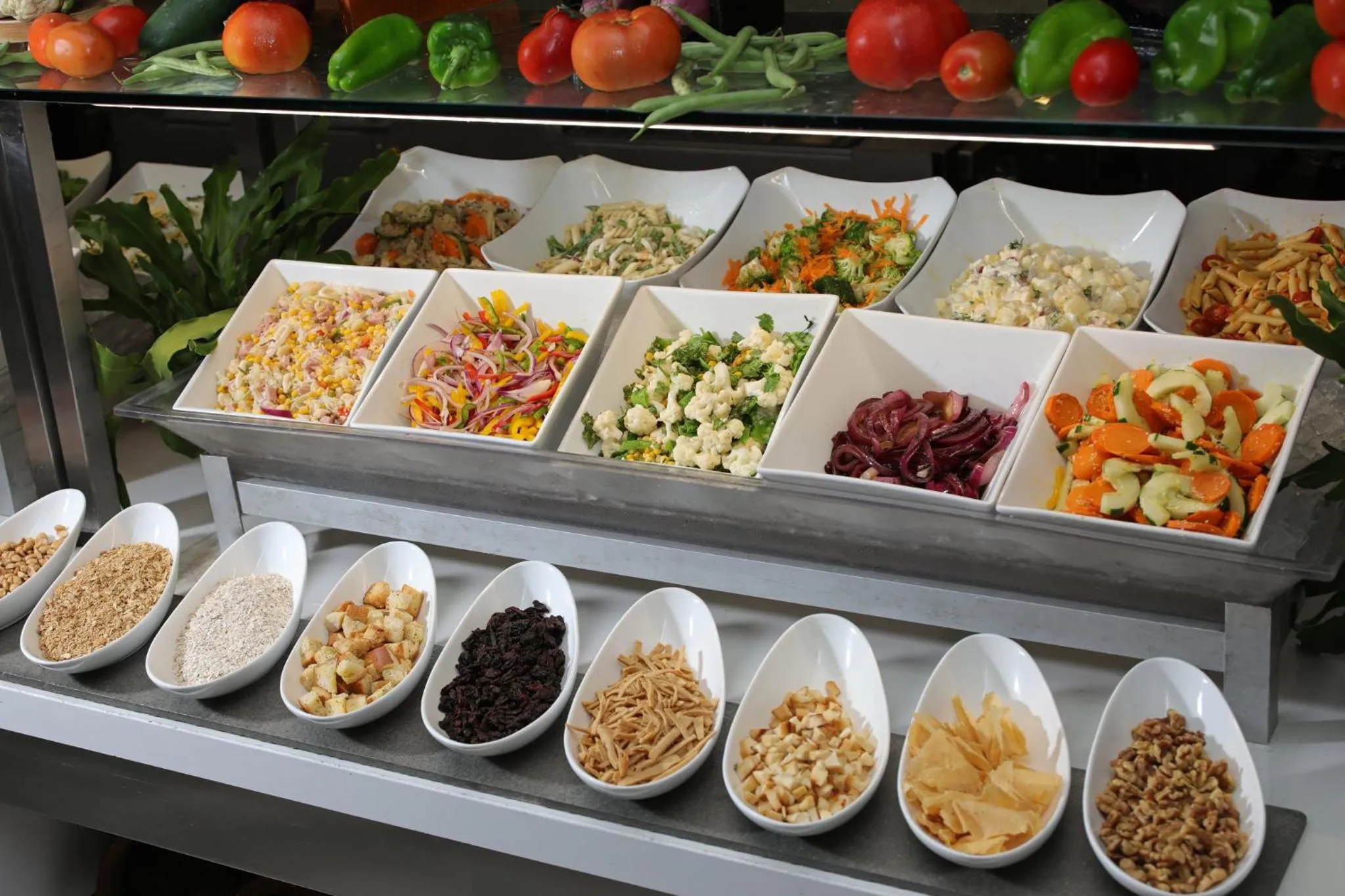 Restaurant/places to eat in InterContinental Tegucigalpa at Multiplaza Mall by IHG