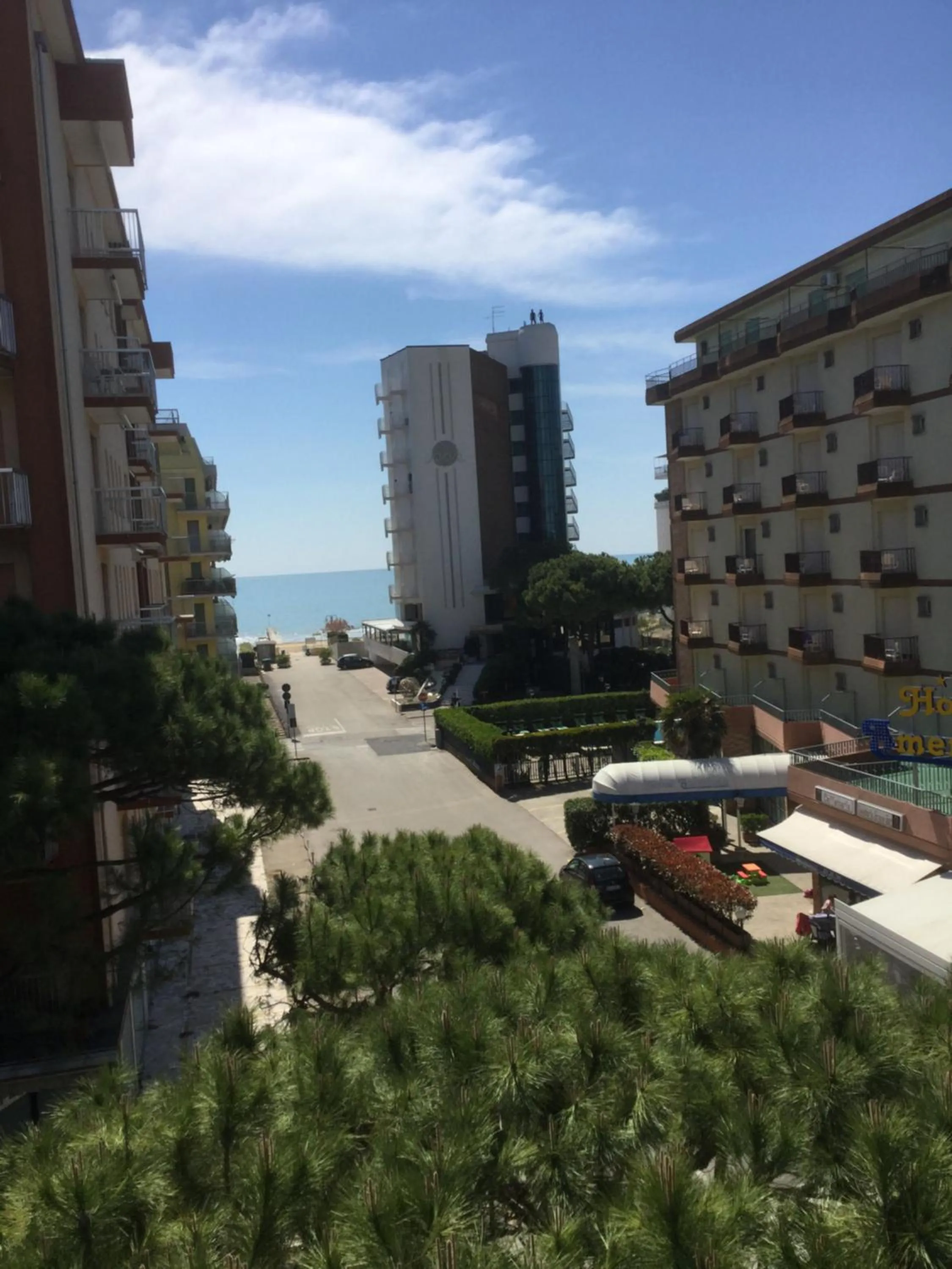 City view in LA MAISON by Hotel Aldebaran