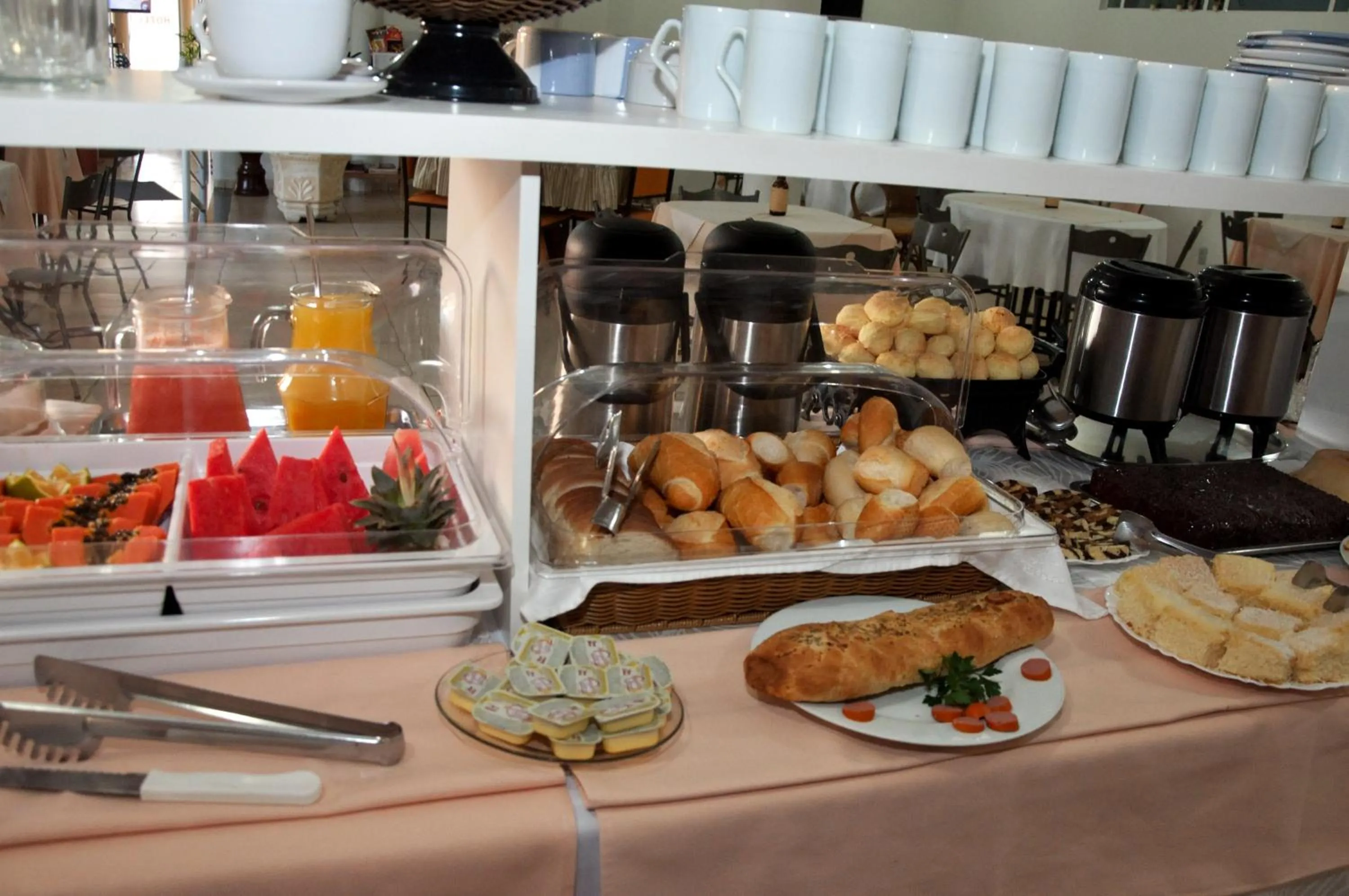 Breakfast in Carolina II Hotel