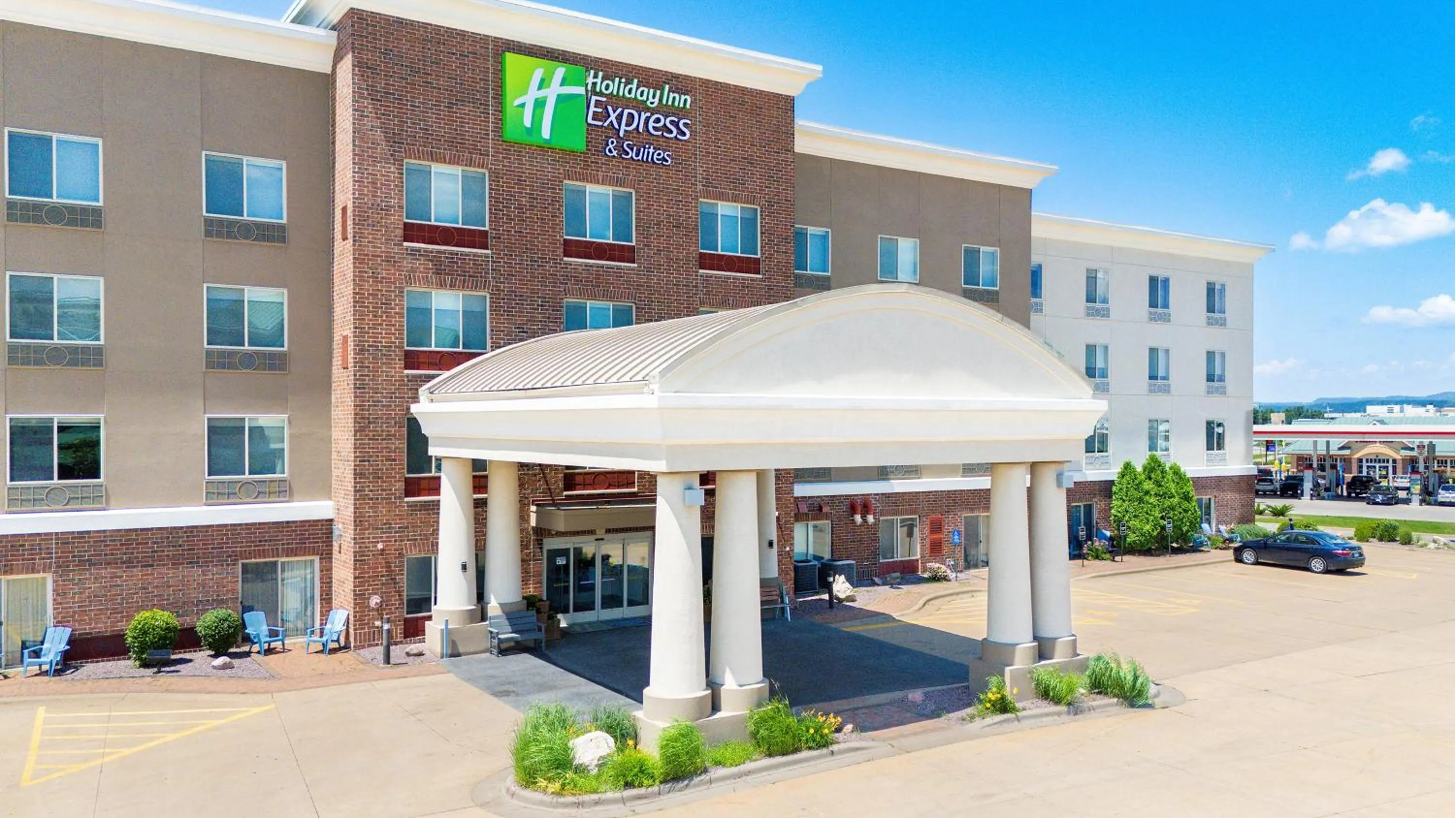 Property building in Holiday Inn Express Winona by IHG