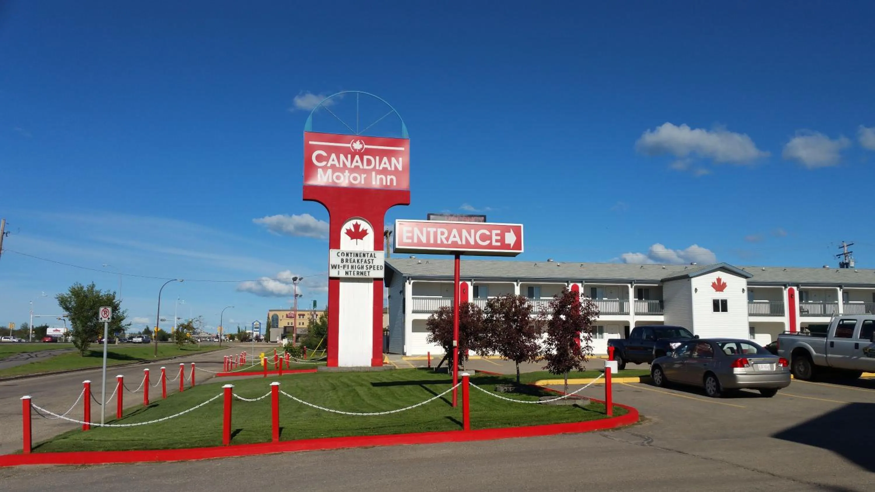 Area and facilities in Canadian Motor Inn