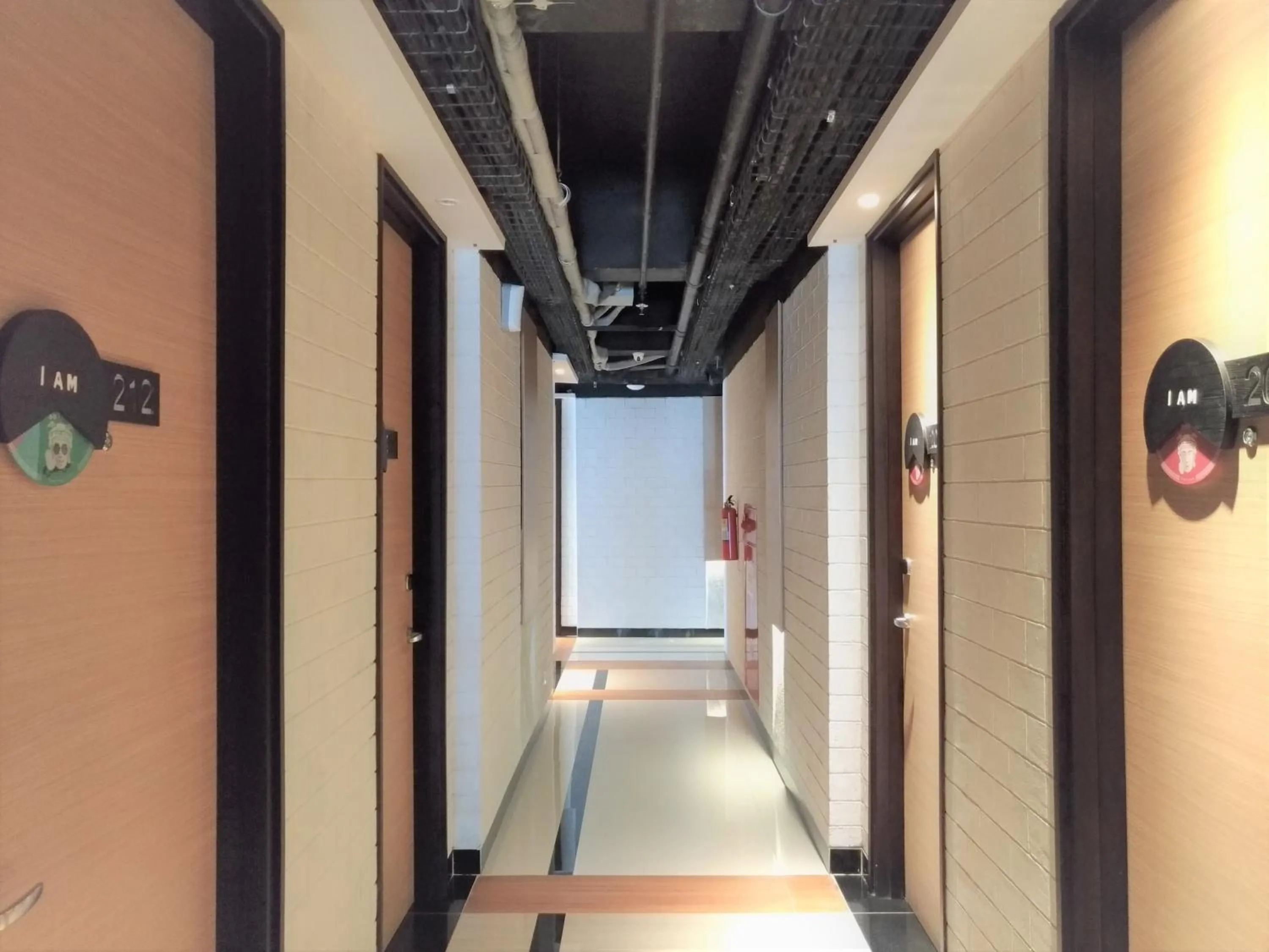 MaxOne Platinum Hayam Wuruk