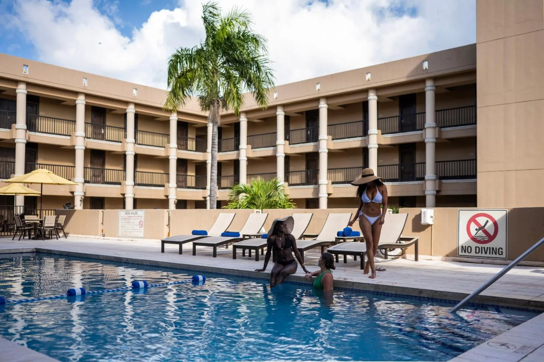 Swimming pool in Windward Passage Hotel