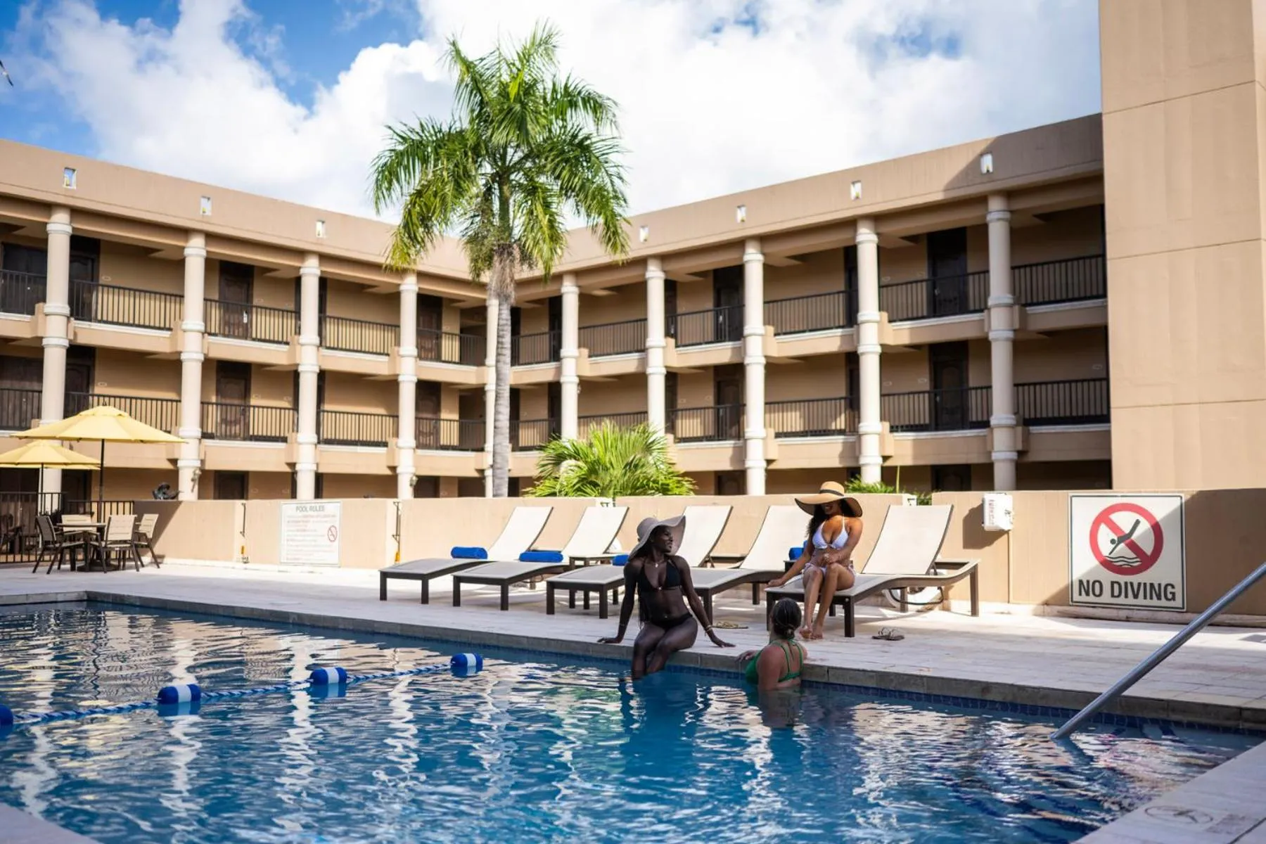 Swimming pool in Windward Passage Hotel
