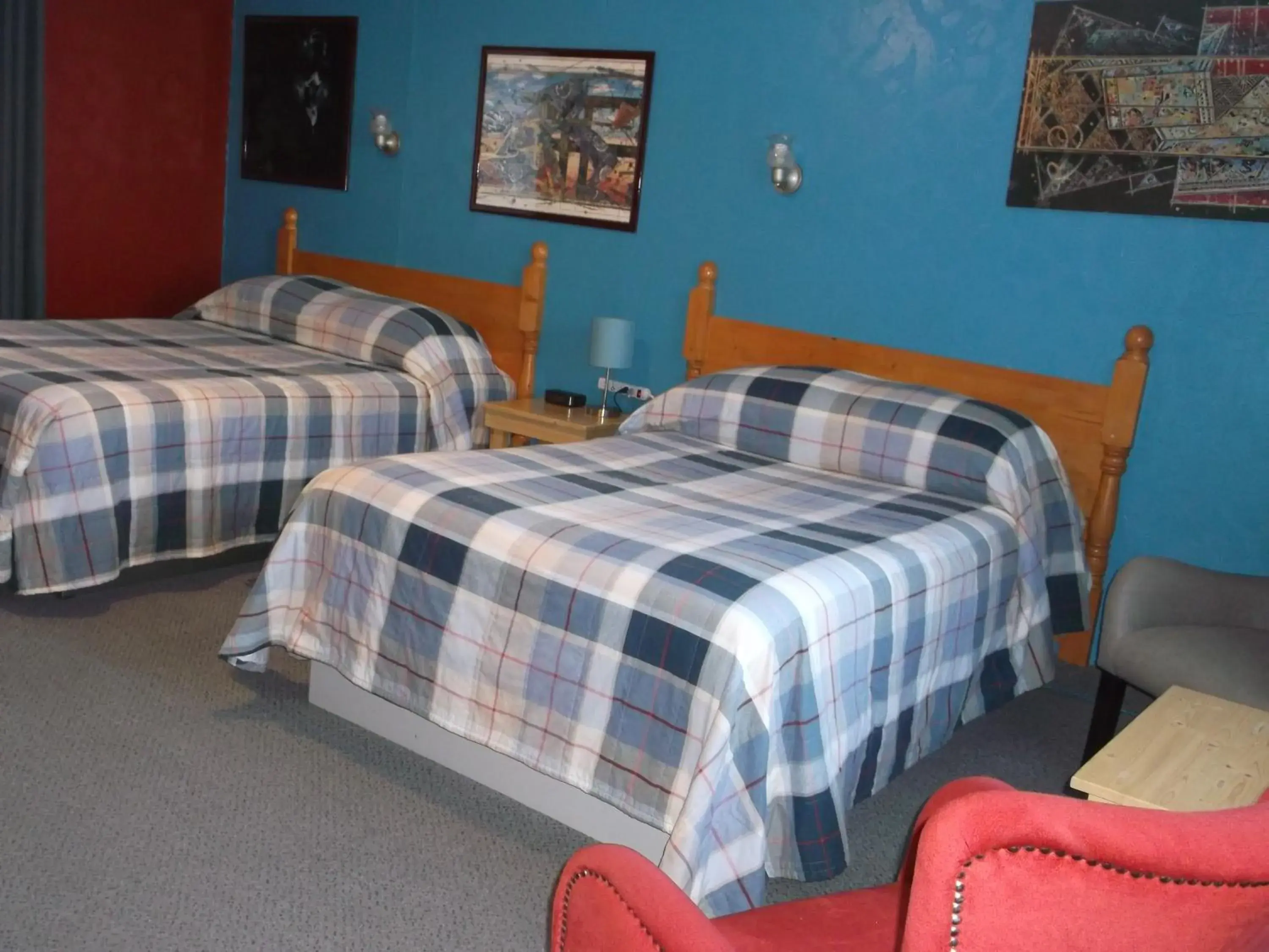 Superior Queen Room - single occupancy in Haileybury Beach Motel Superior Queen Room - single occupancy in Haileybury Beach Motel