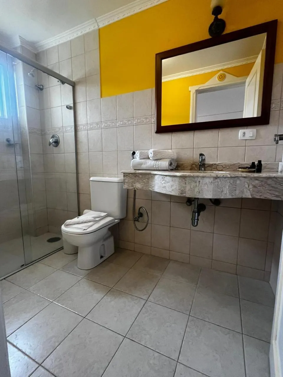 Shower in Pousada Dom Alfredo José