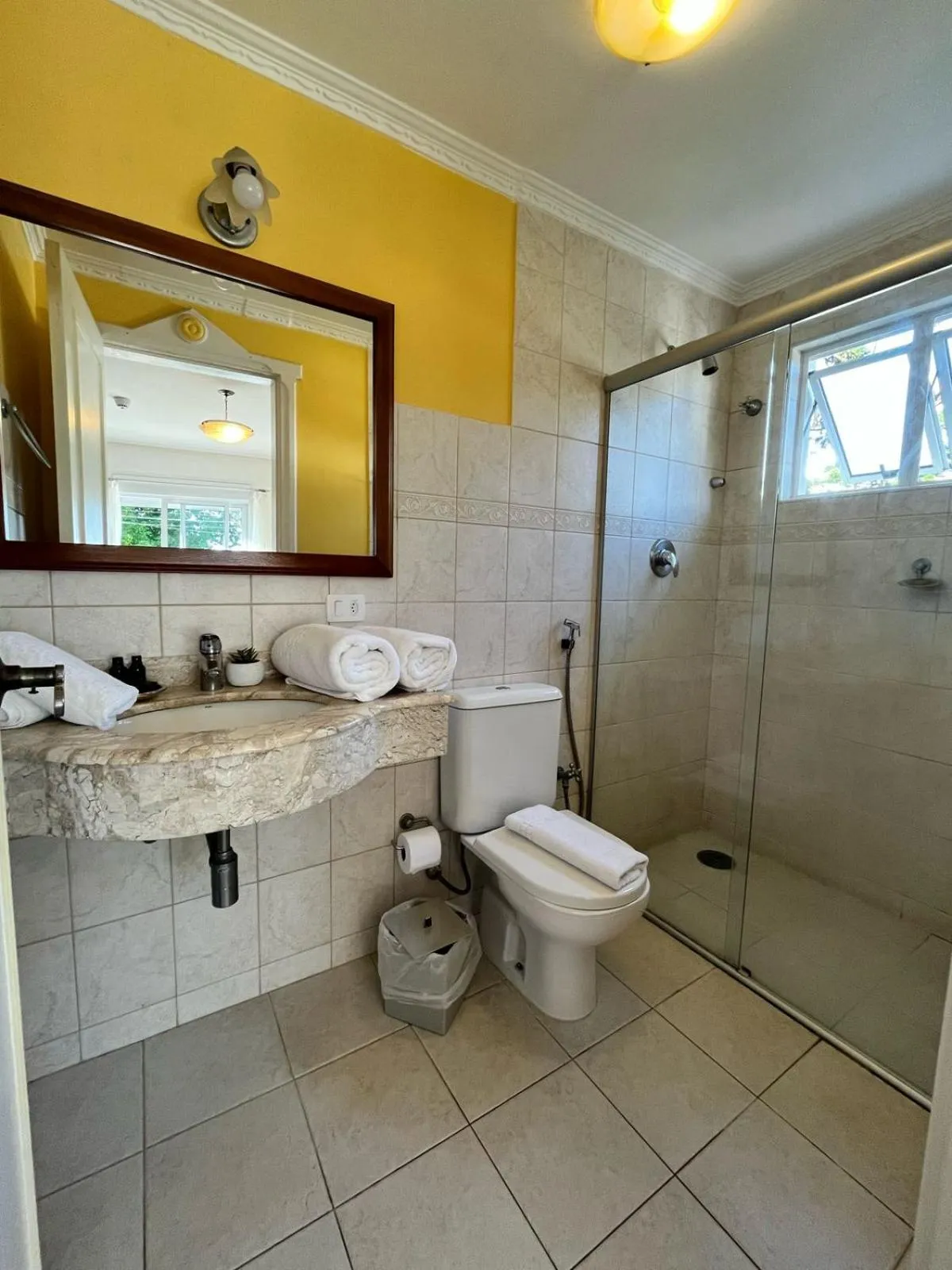 Shower in Pousada Dom Alfredo José