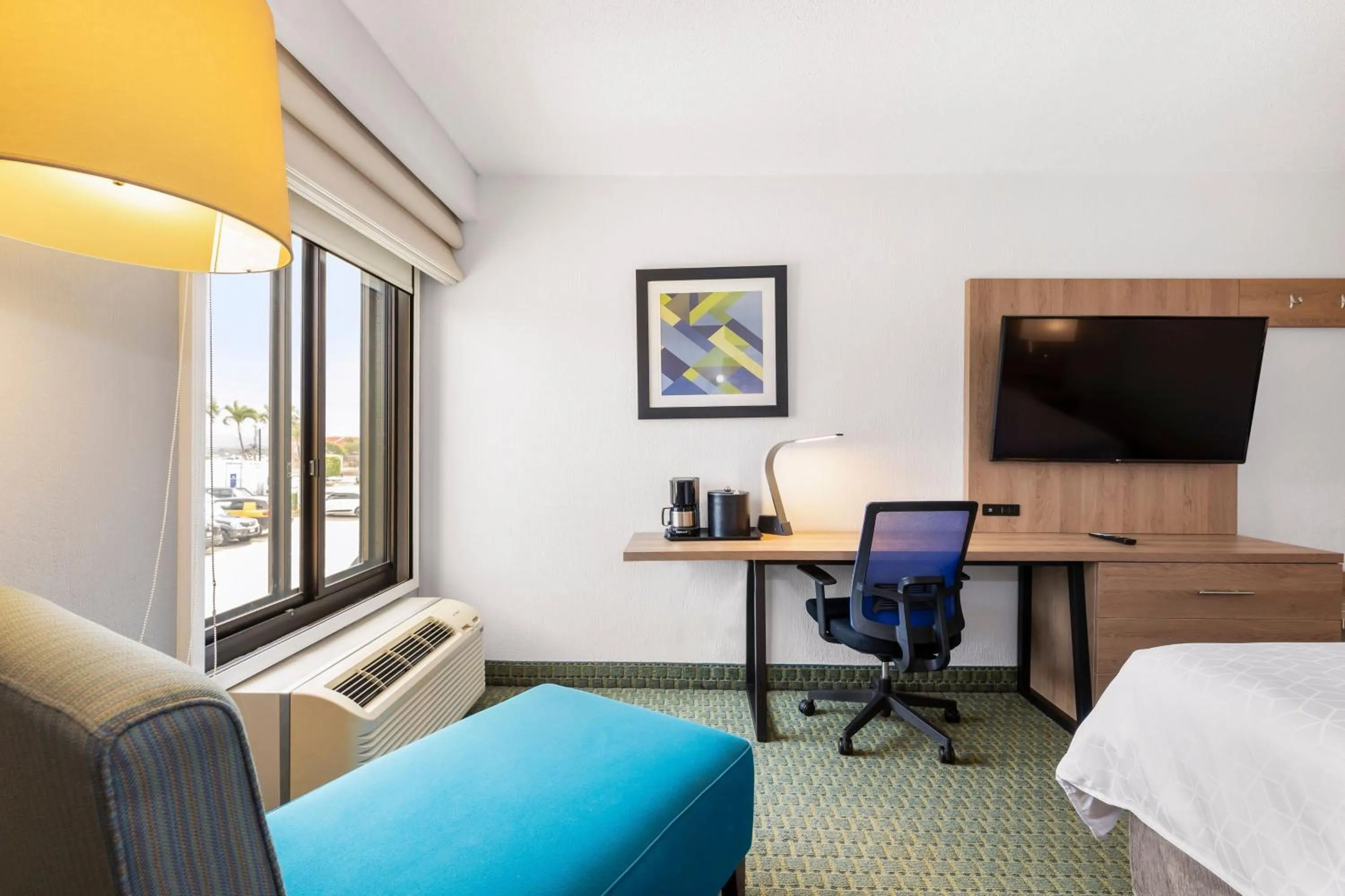 Photo of the whole room, Bed in Holiday Inn Express San Jose Costa Rica Airport by IHG