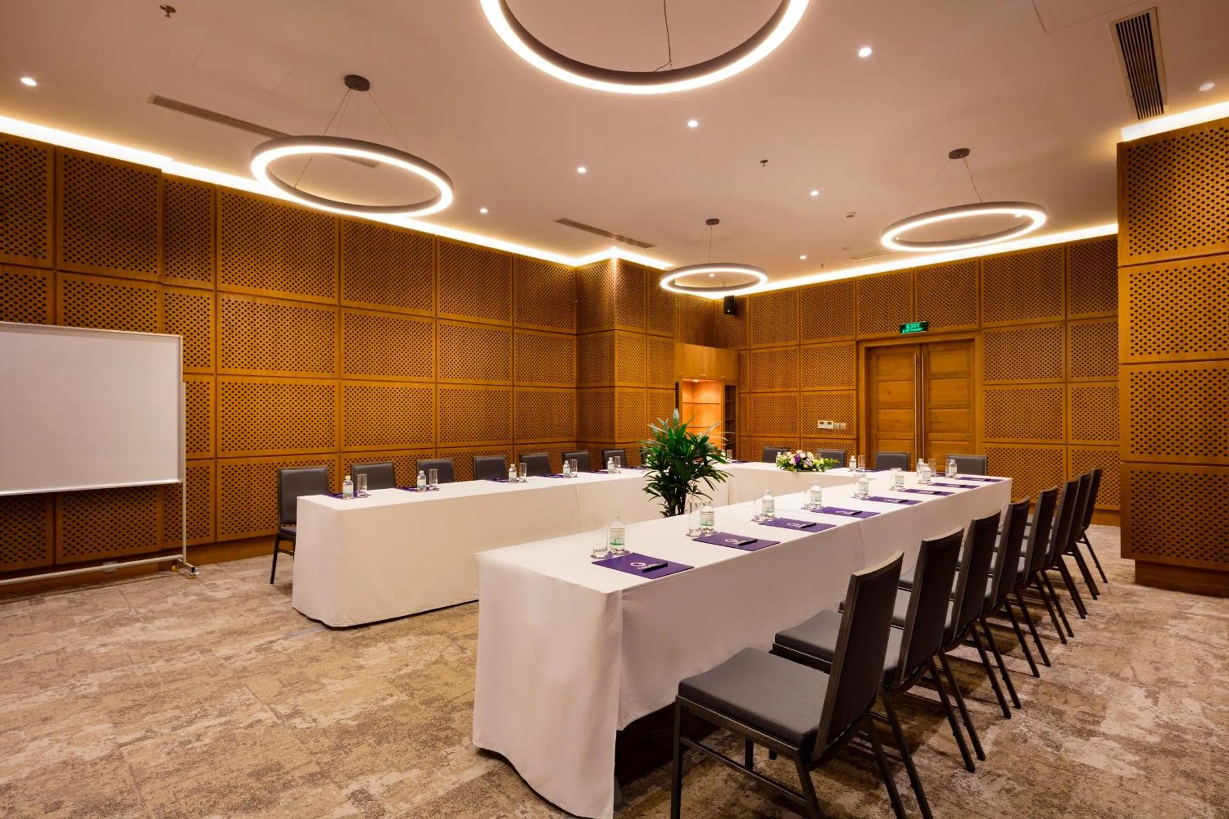 Nagar Hotel Nha Trang