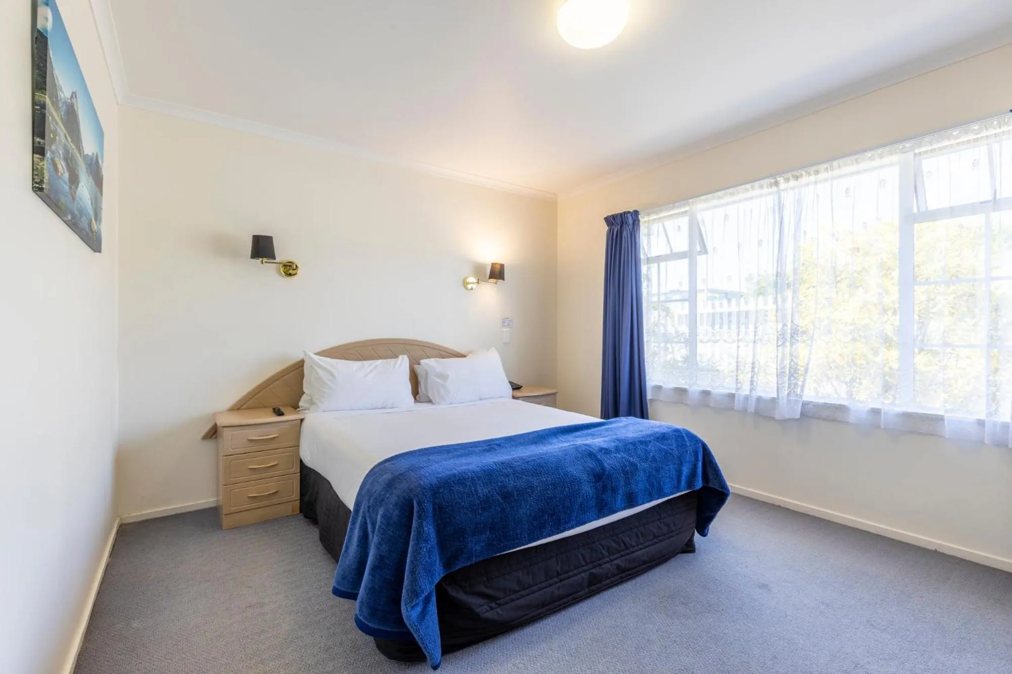 Bed in ASURE PRINCE motor lodge