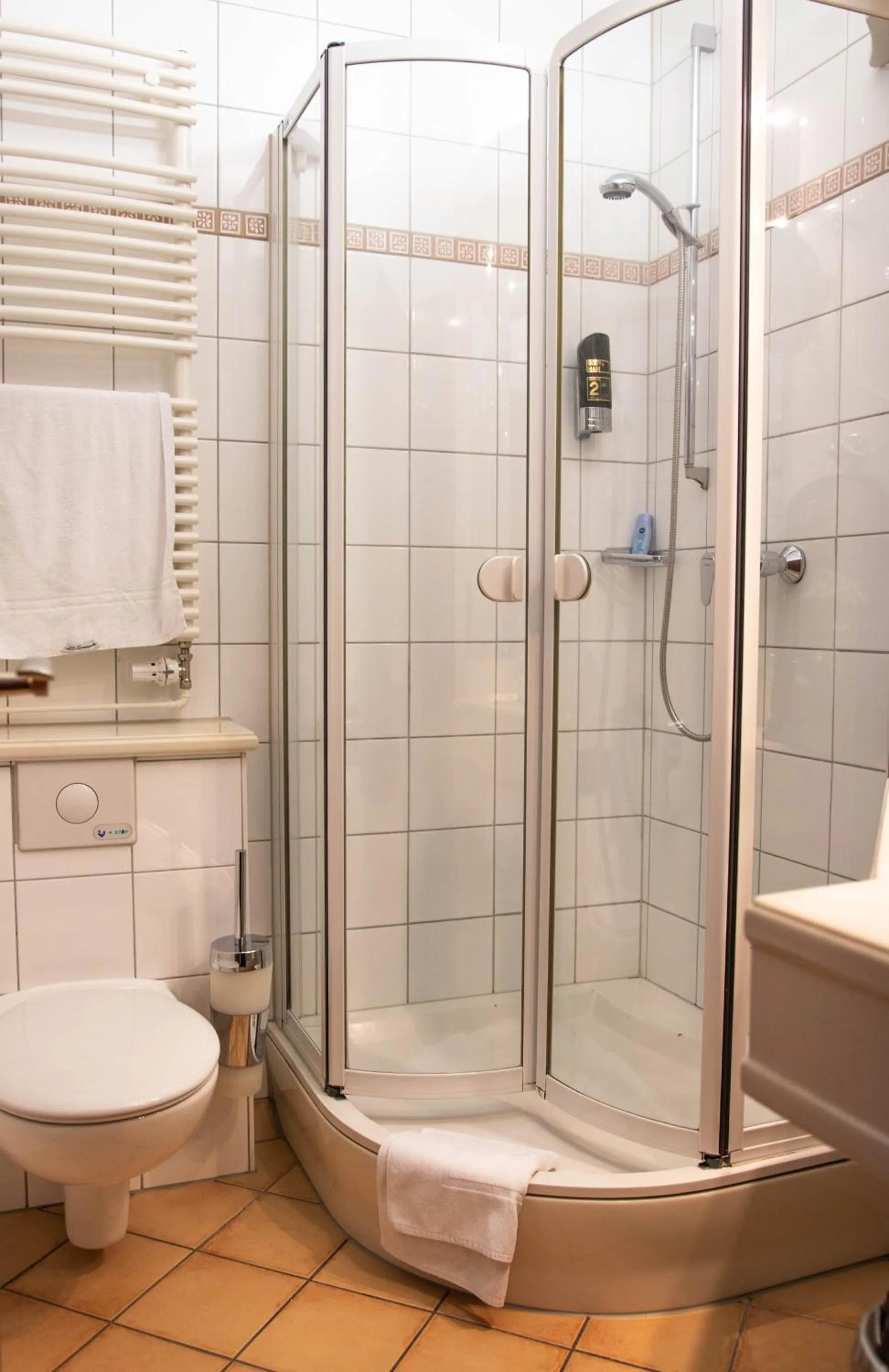 Bathroom in Bundt's Hotel & Gartenrestaurant