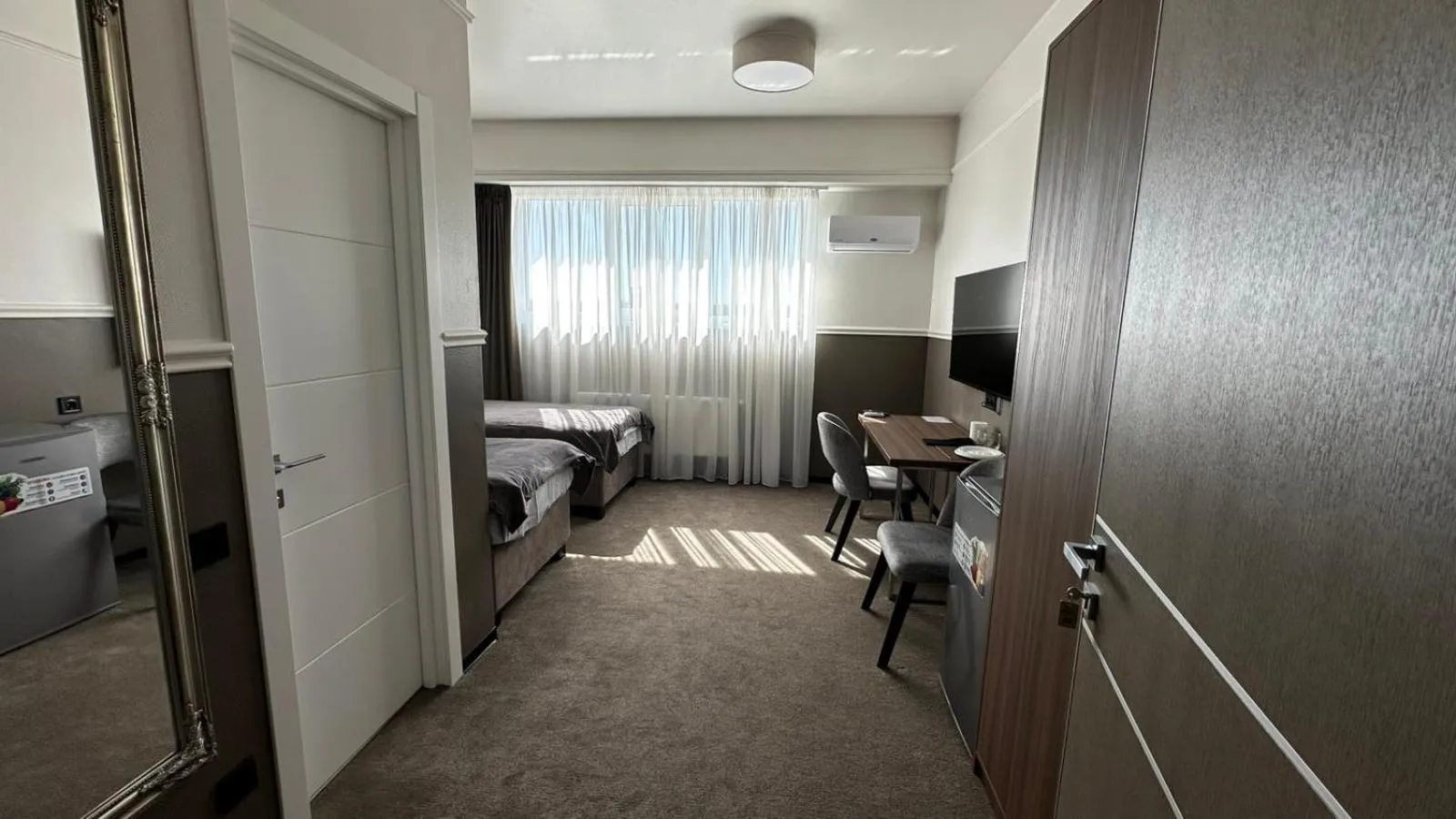 Bed in Mini Hotel on Brovarskaya