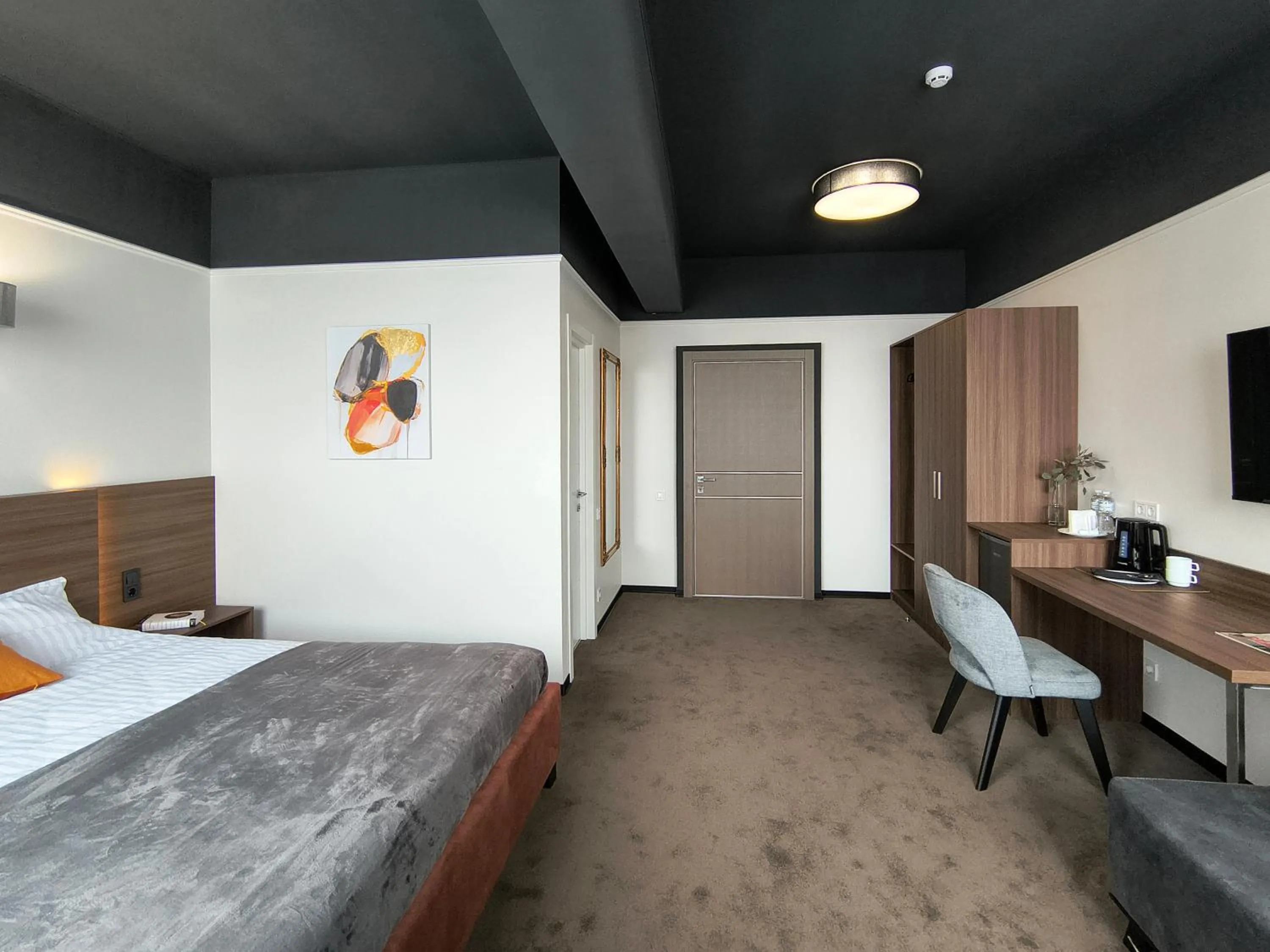 Bed in Mini Hotel on Brovarskaya