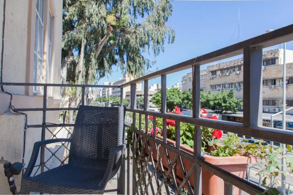 Day in 1926 Designed ApartHotel