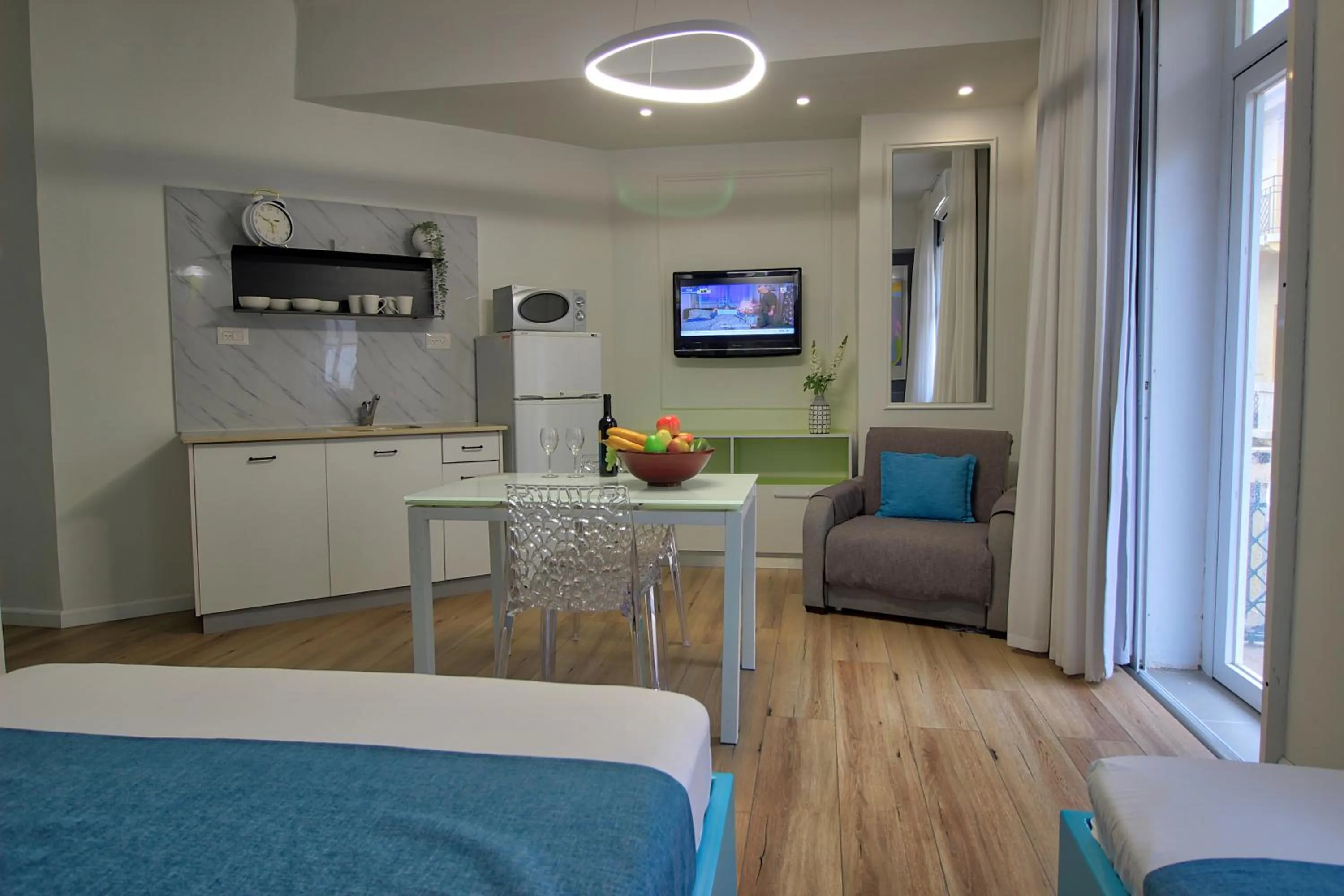 1926 Designed ApartHotel