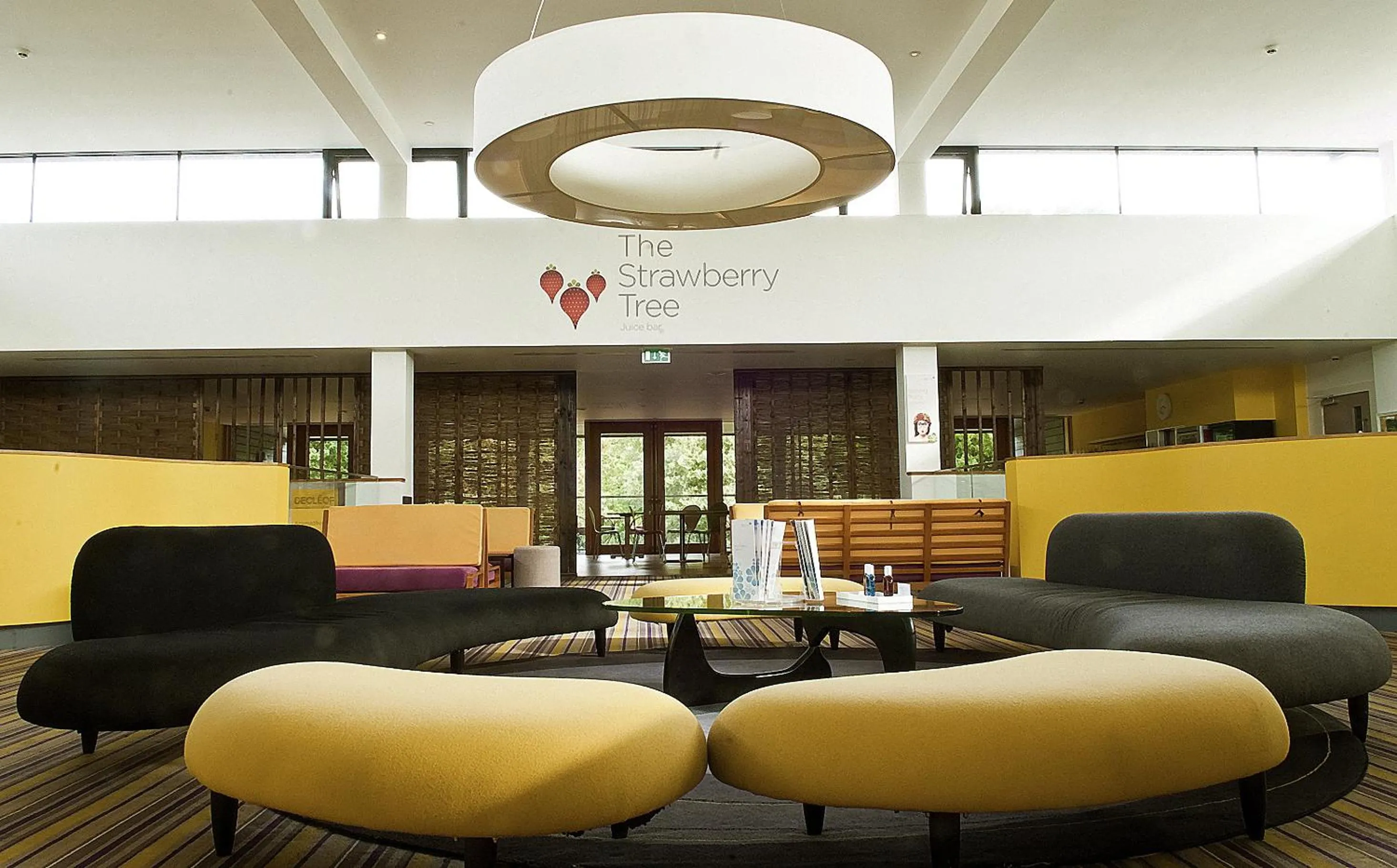 Balcony/Terrace in Lifehouse Spa And Hotel