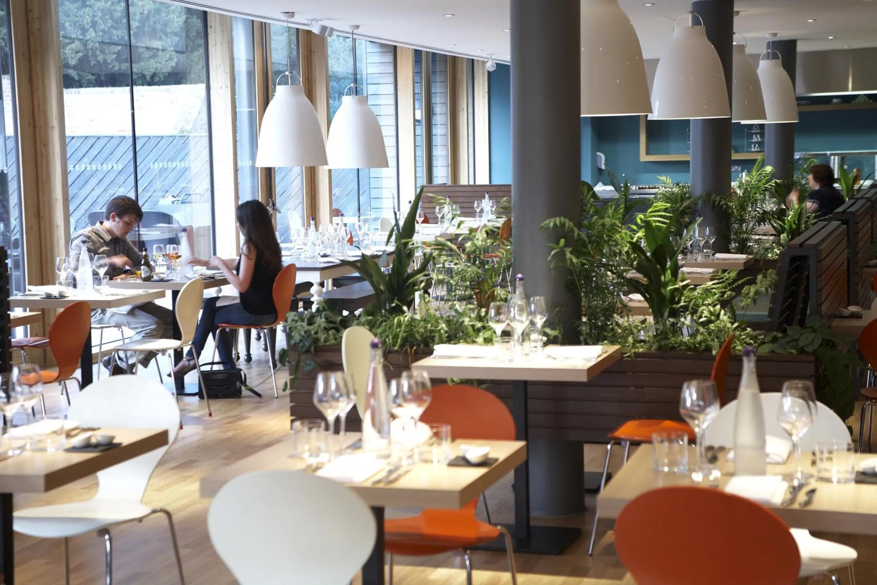 Restaurant/places to eat in Lifehouse Spa And Hotel