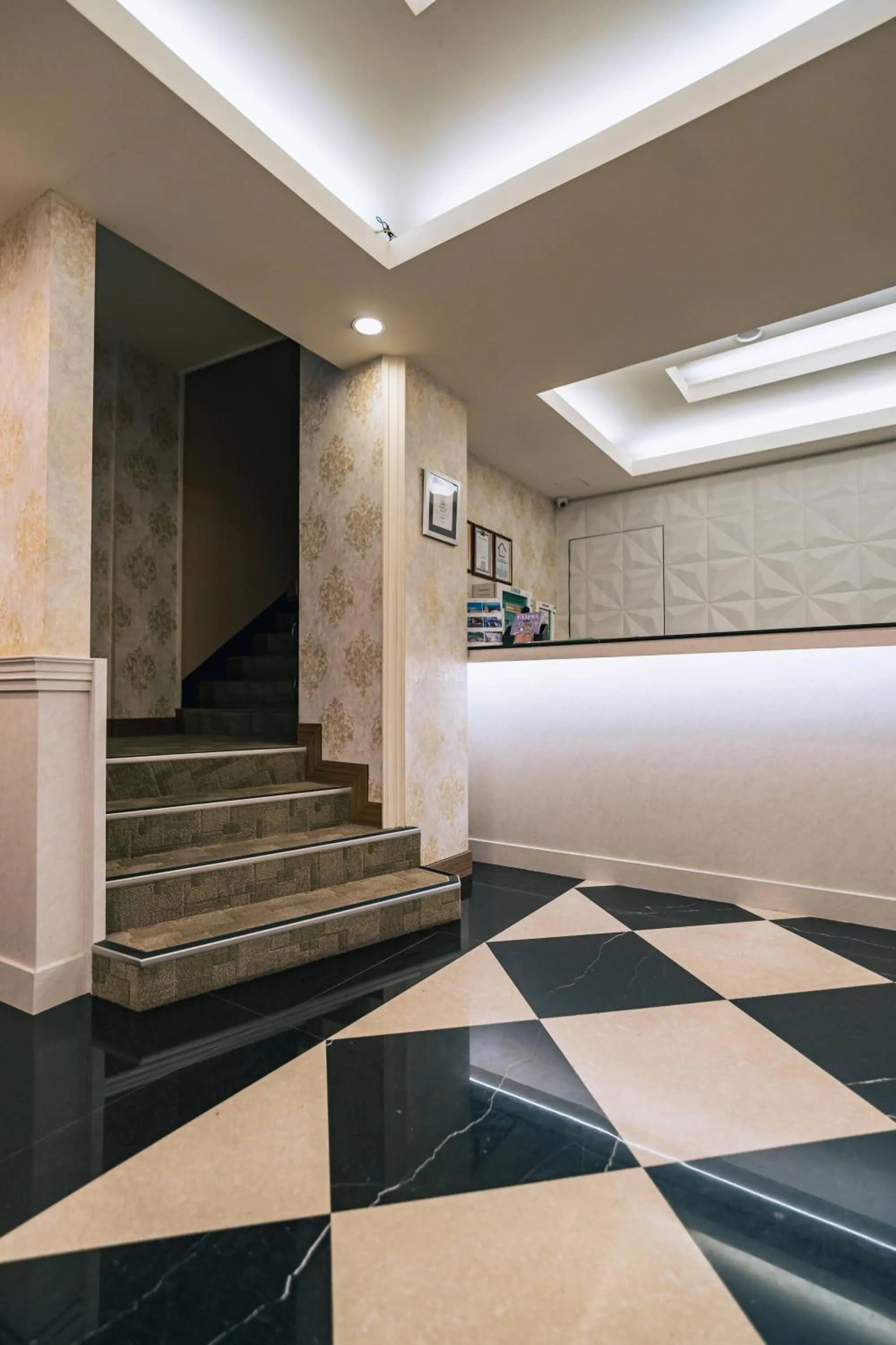 Property building in Hotel Puri