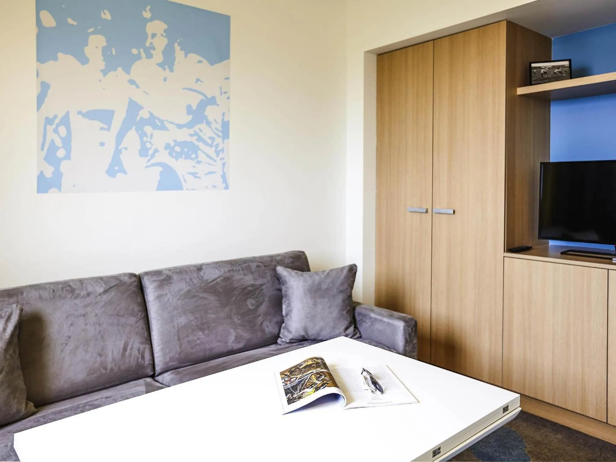 Bedroom in ibis Styles Toulouse Nord Sesquieres