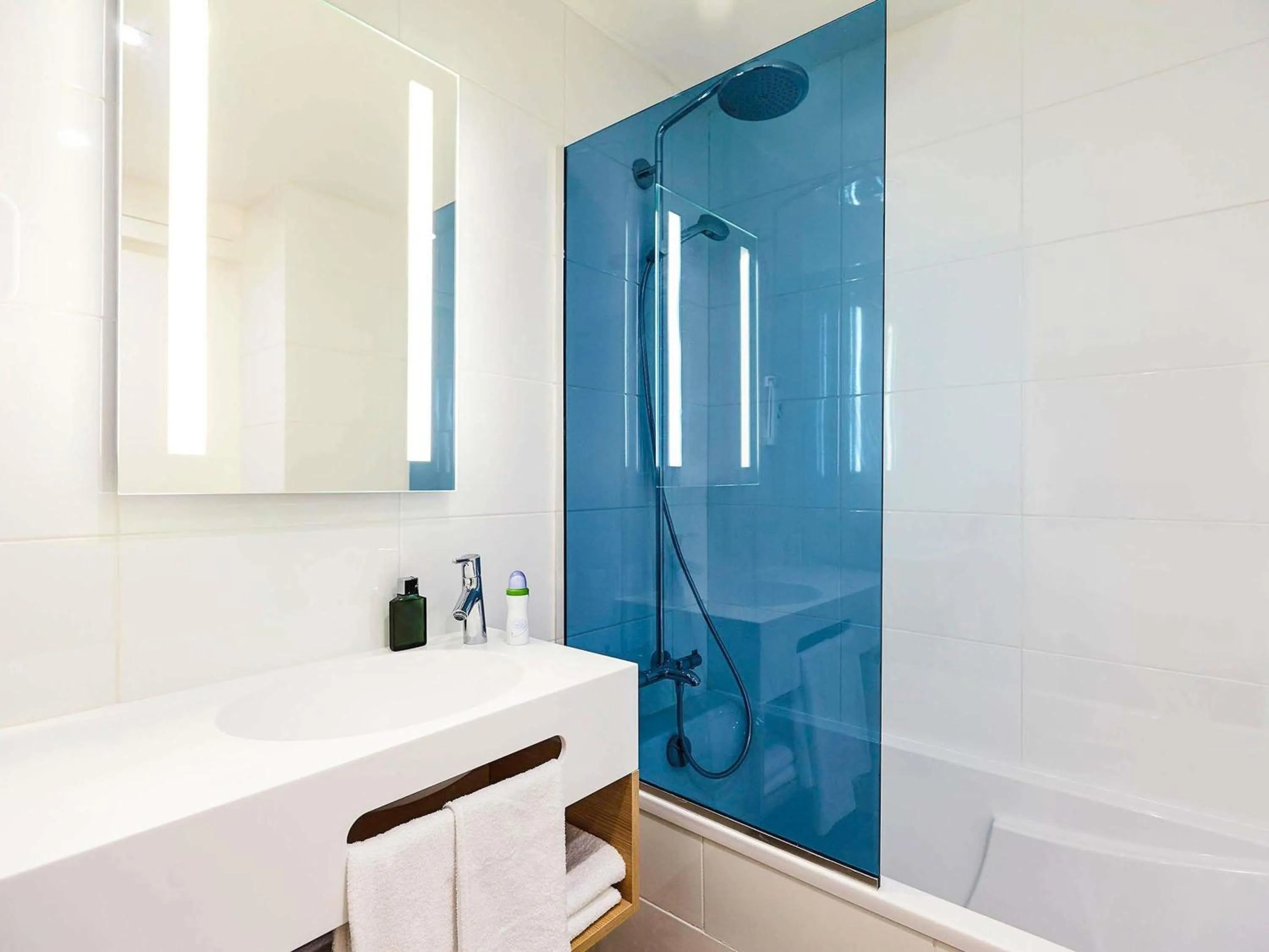 Bedroom in ibis Styles Toulouse Nord Sesquieres