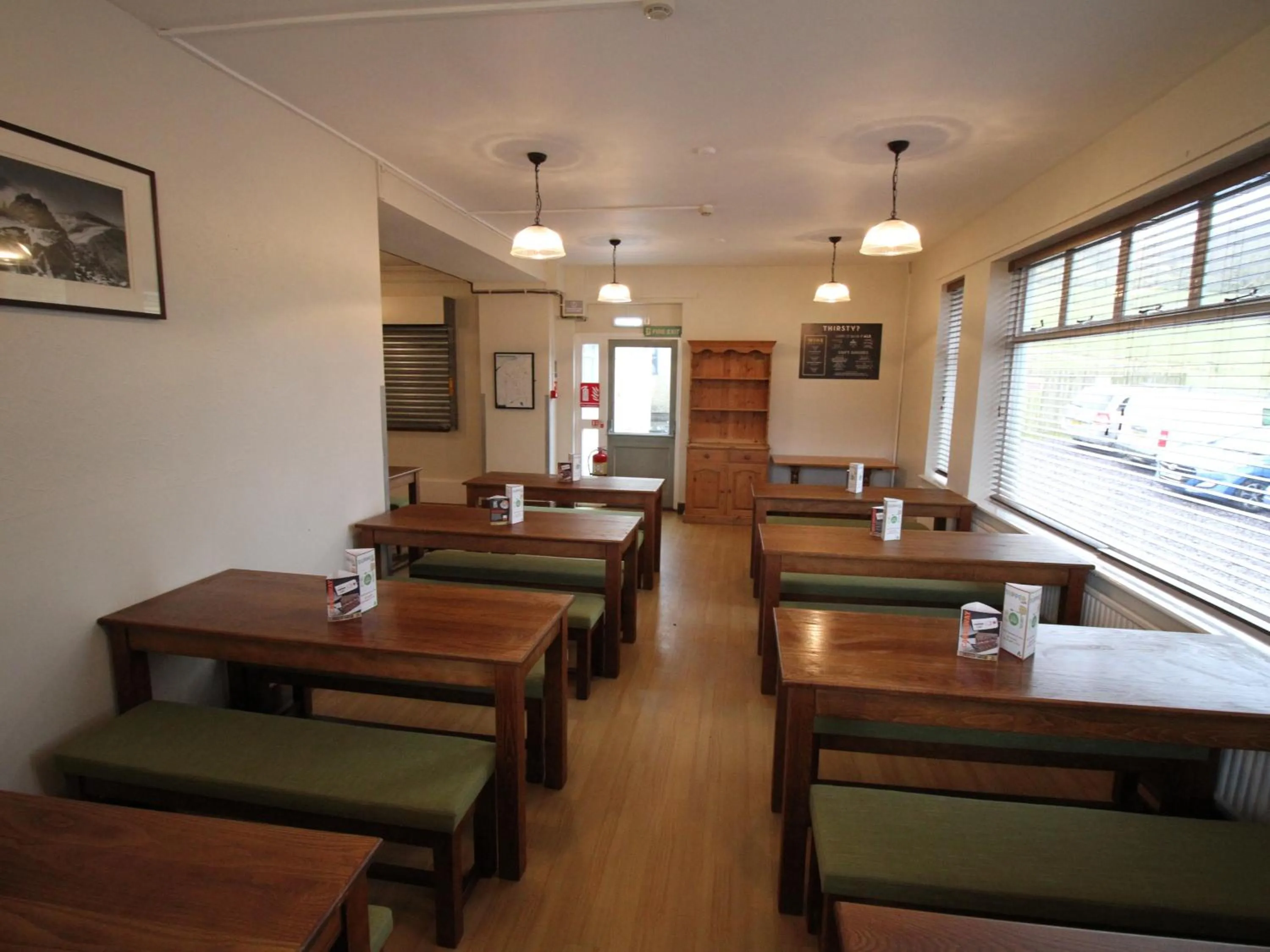 Restaurant/places to eat in YHA Snowdon Llanberis