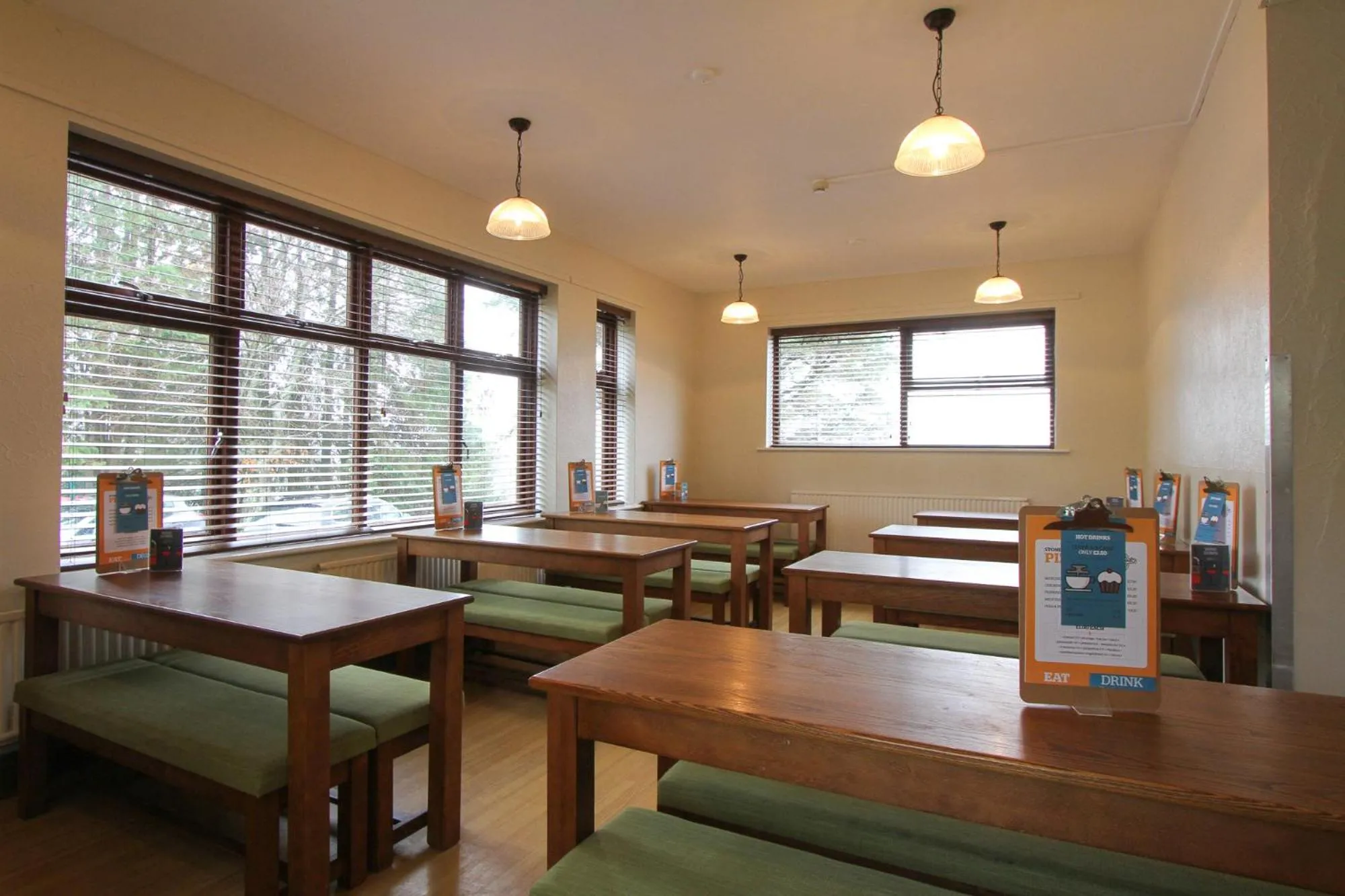 Dining area in YHA Snowdon Llanberis